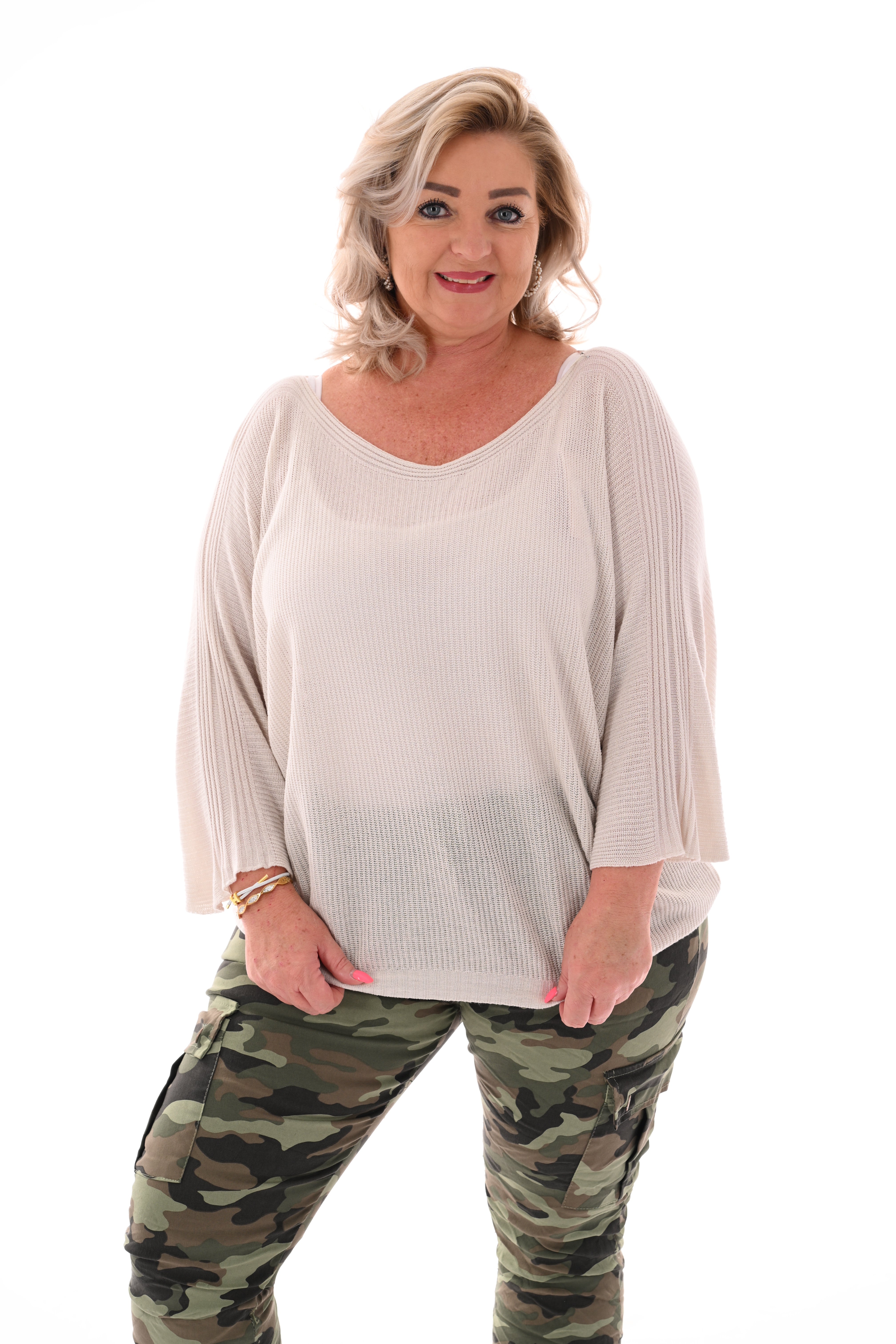 Gehaakte top vleermuis mouwen beige