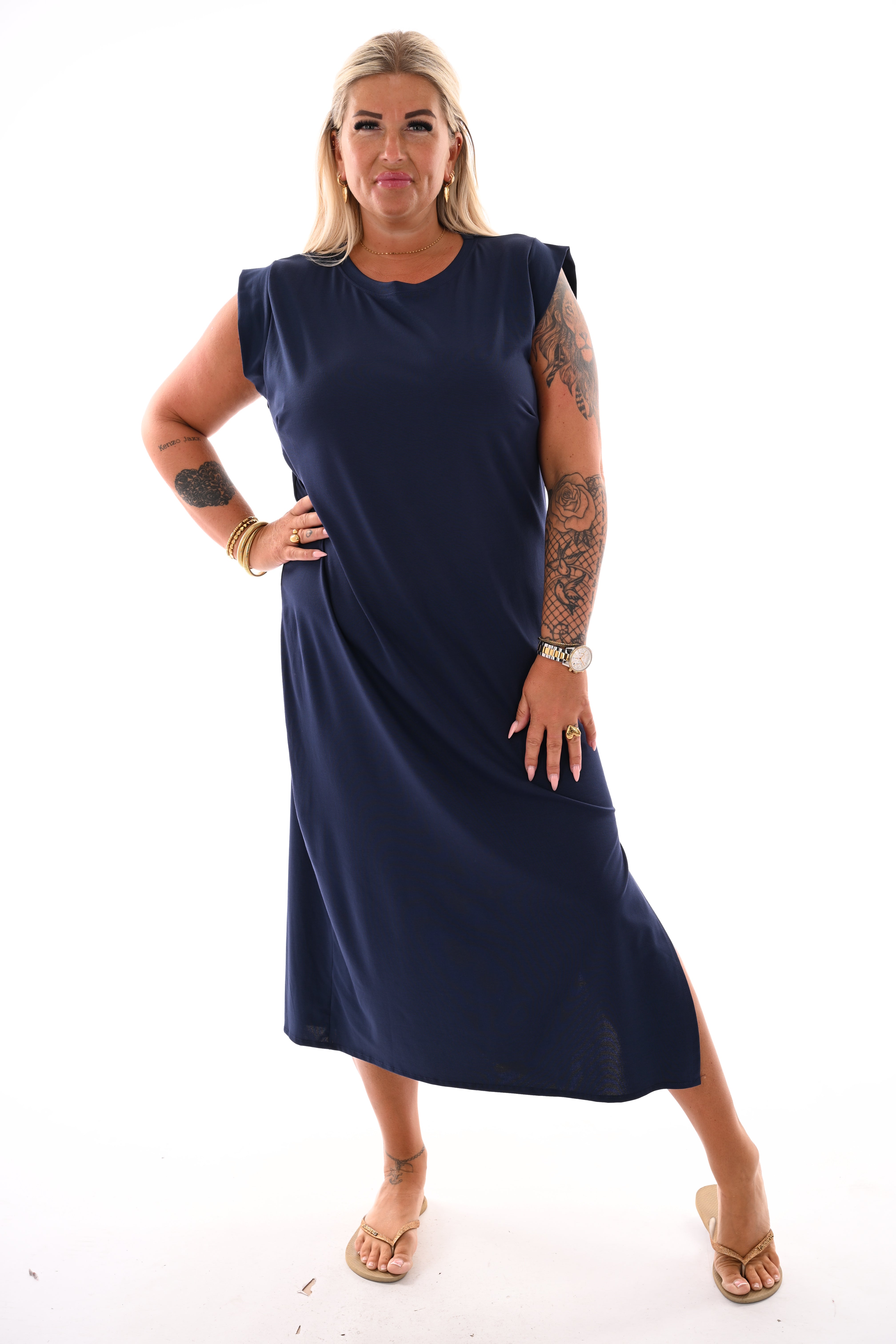 T-shirtdress kapmouwen uni marineblauw