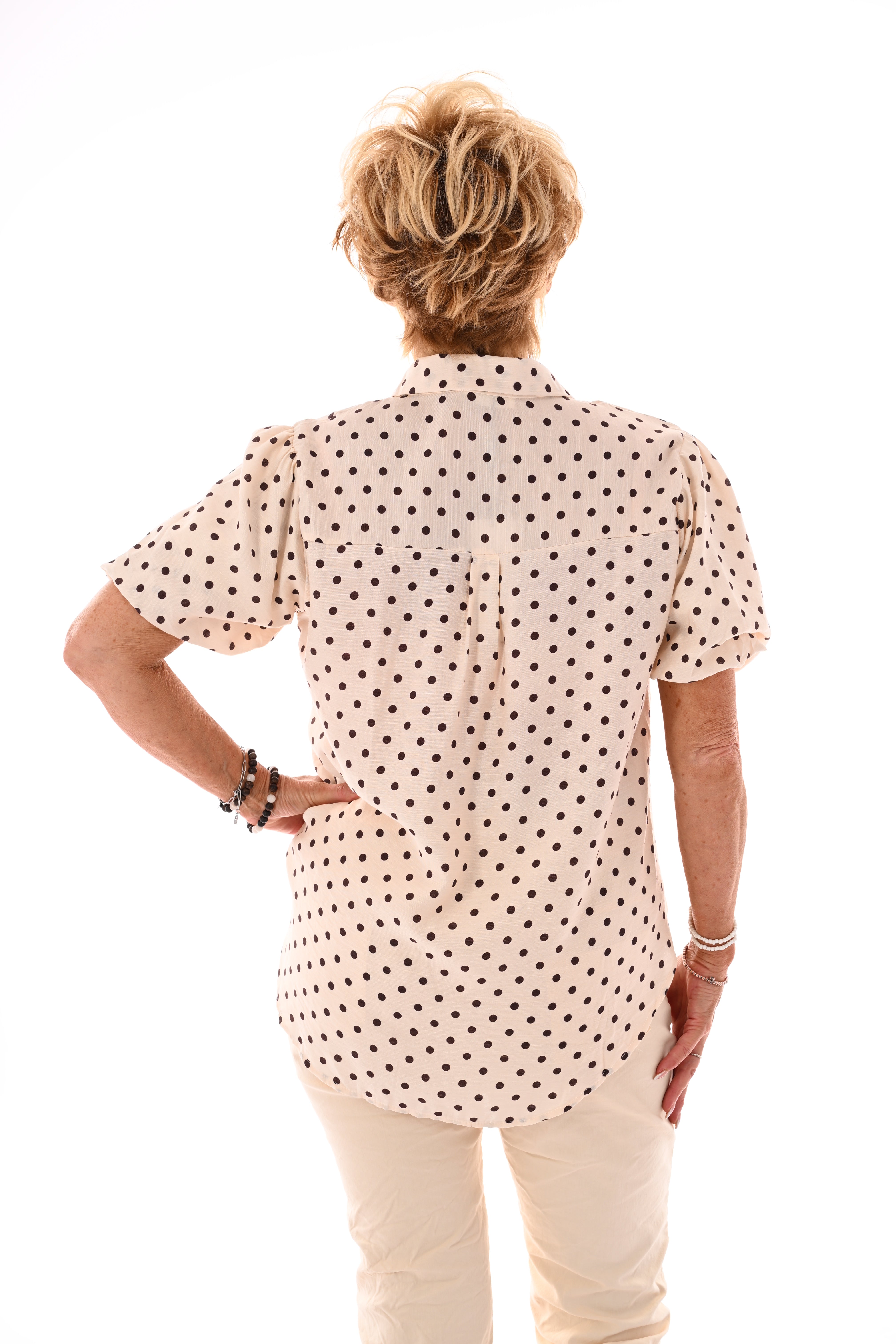 Blouse pofmouwen dots creme