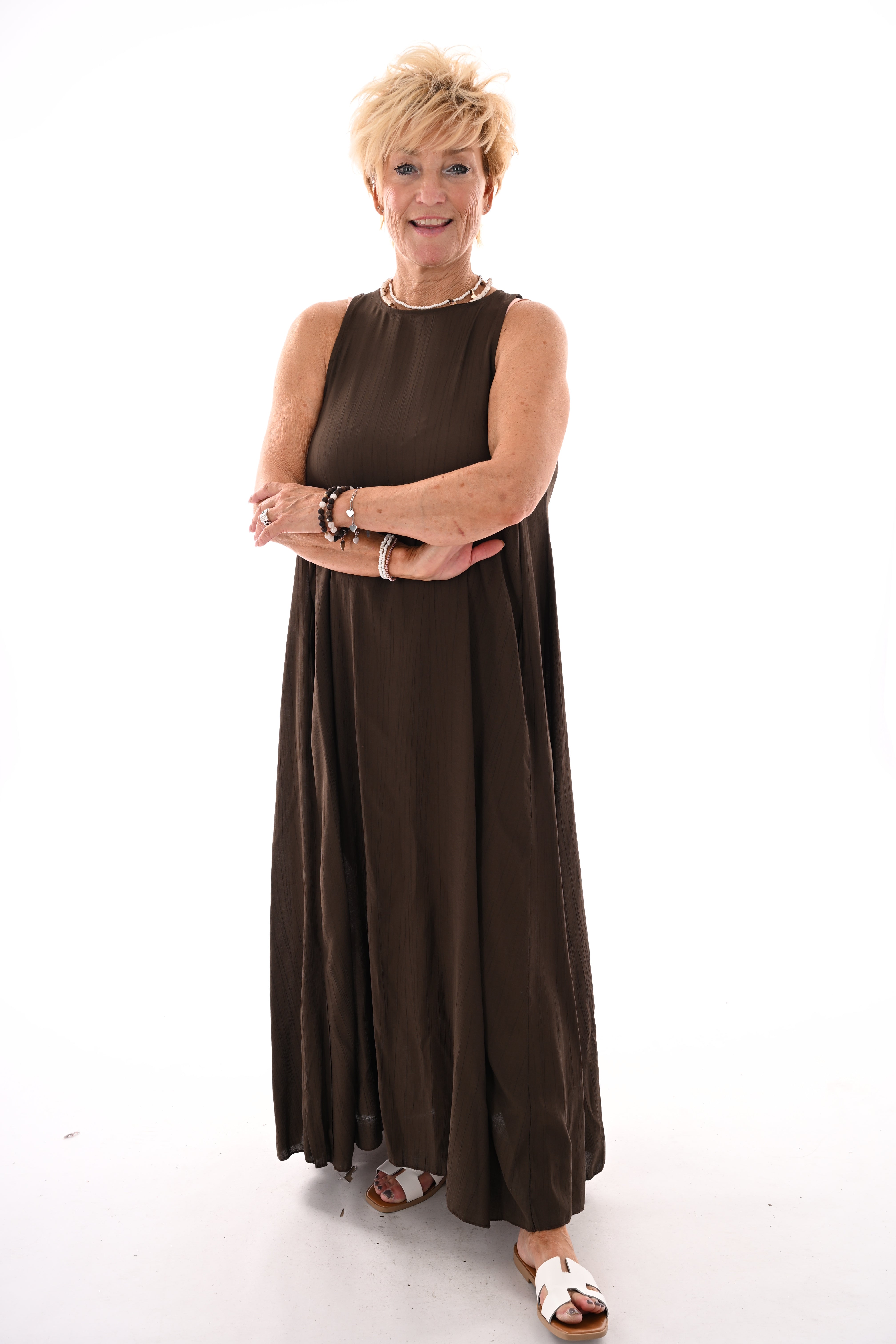 Lange jurk open rug uni donkerbruin