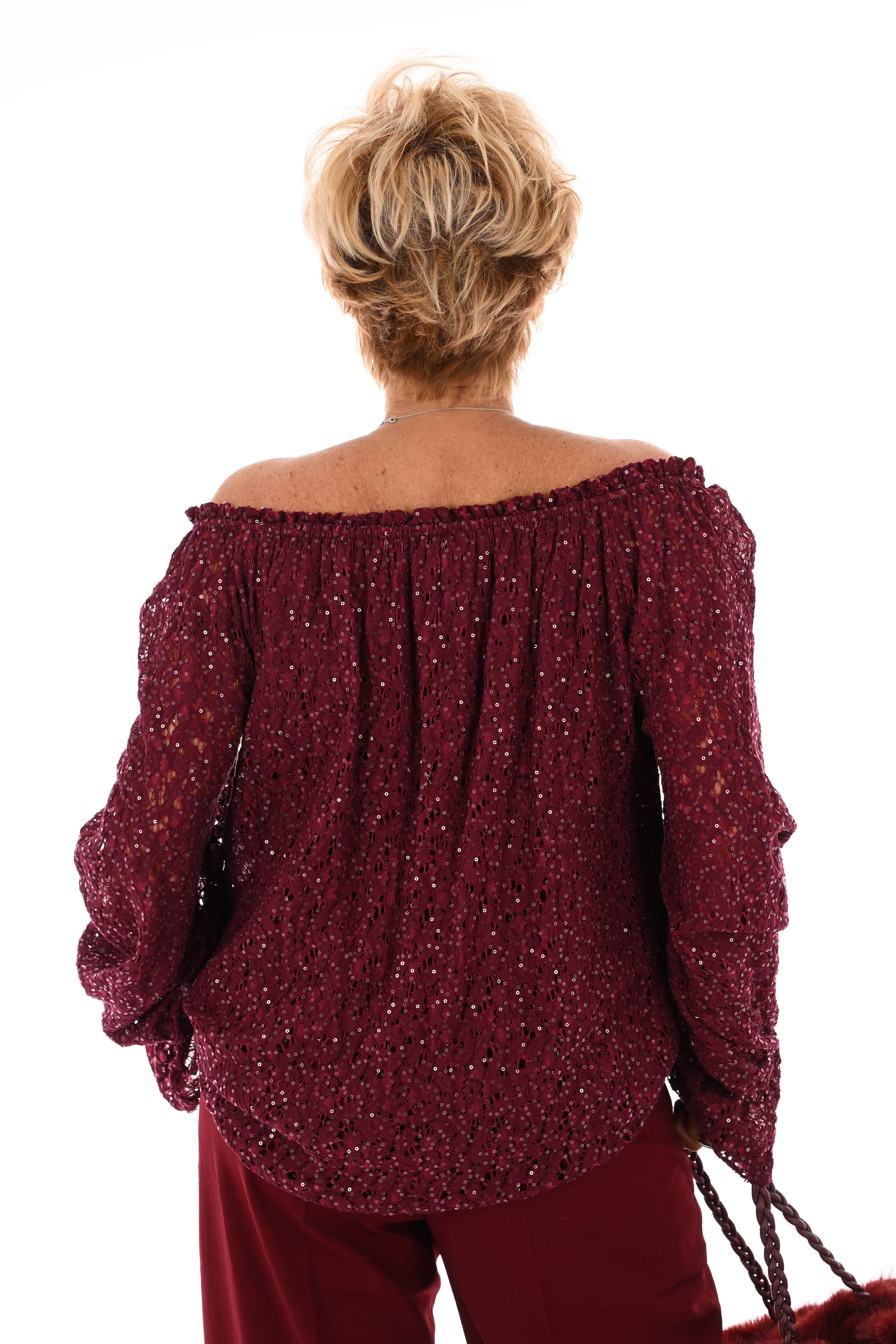 Top kant met pailletten trompetmouwen bordeaux