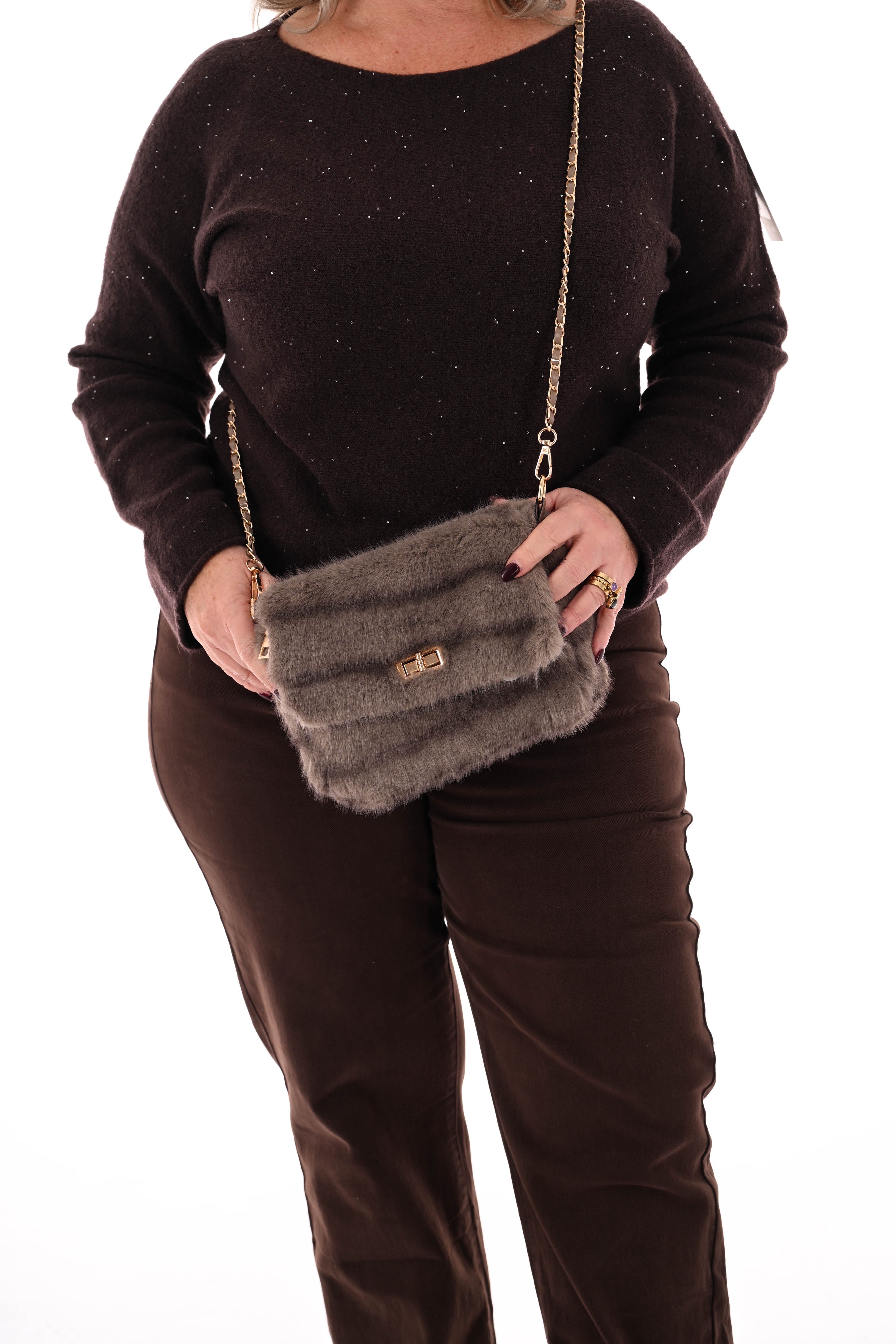 Klein faux fur crossbody tas taupe