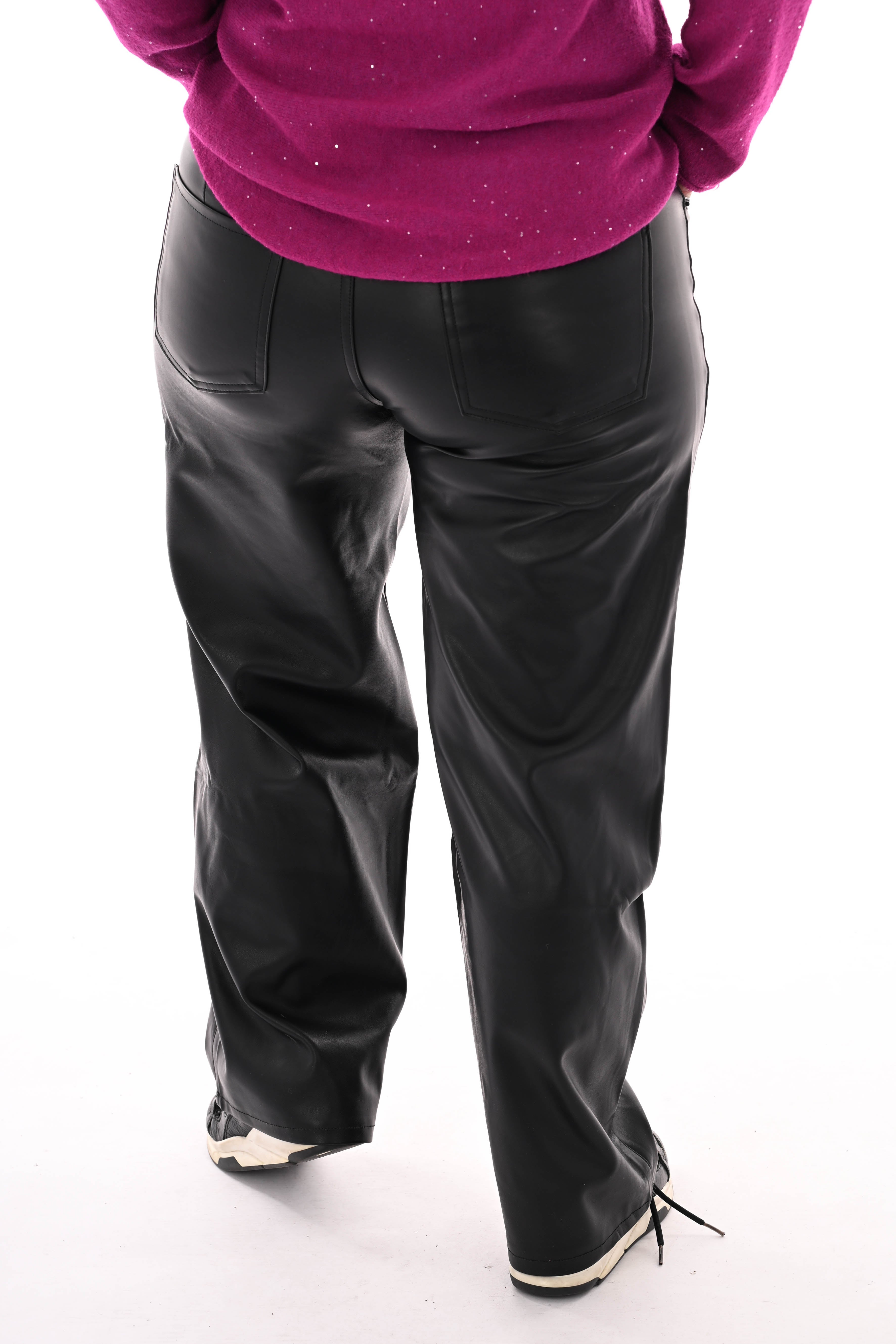 Laulia leatherlook baggy broek zwart