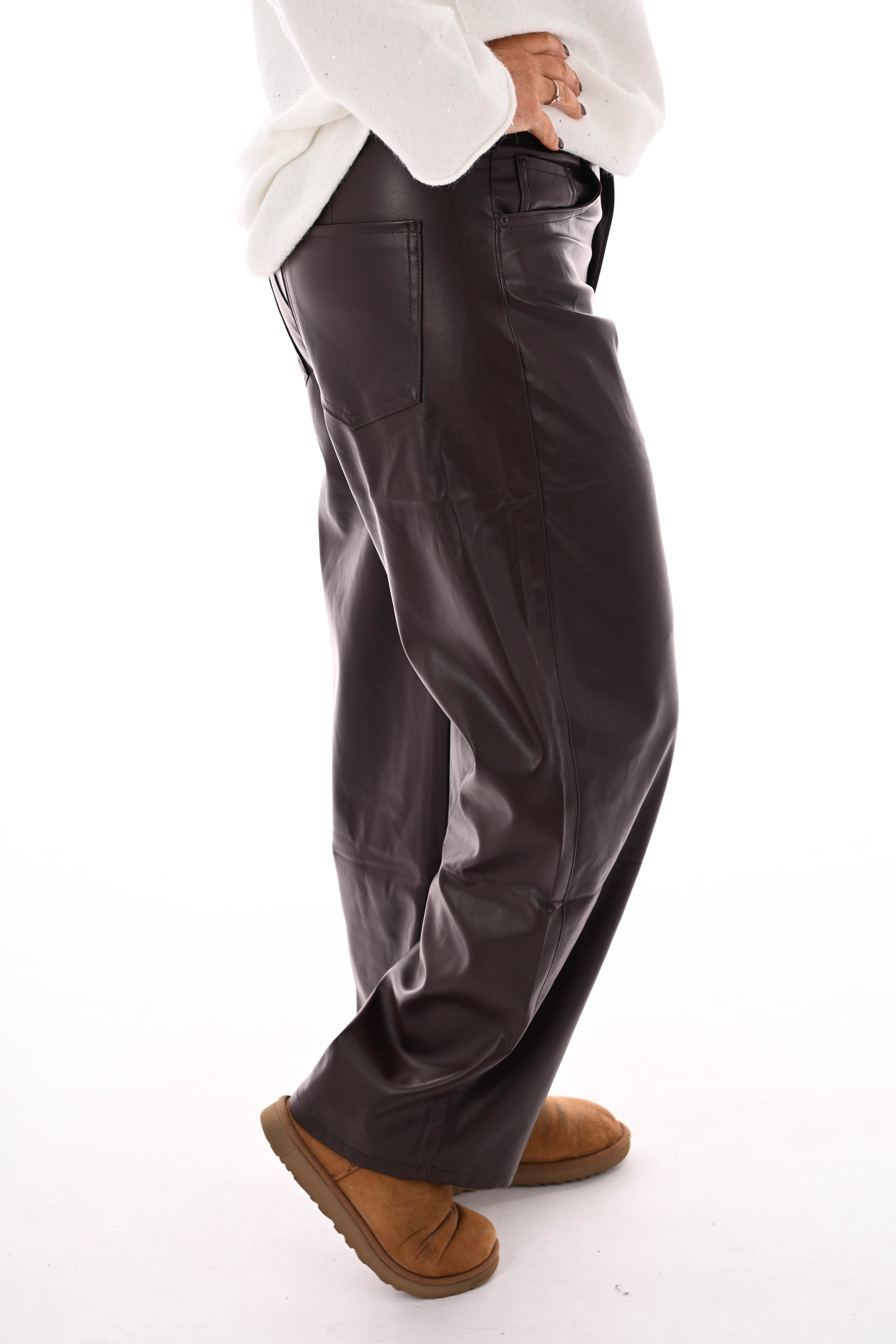 Laulia leatherlook baggy broek bruin