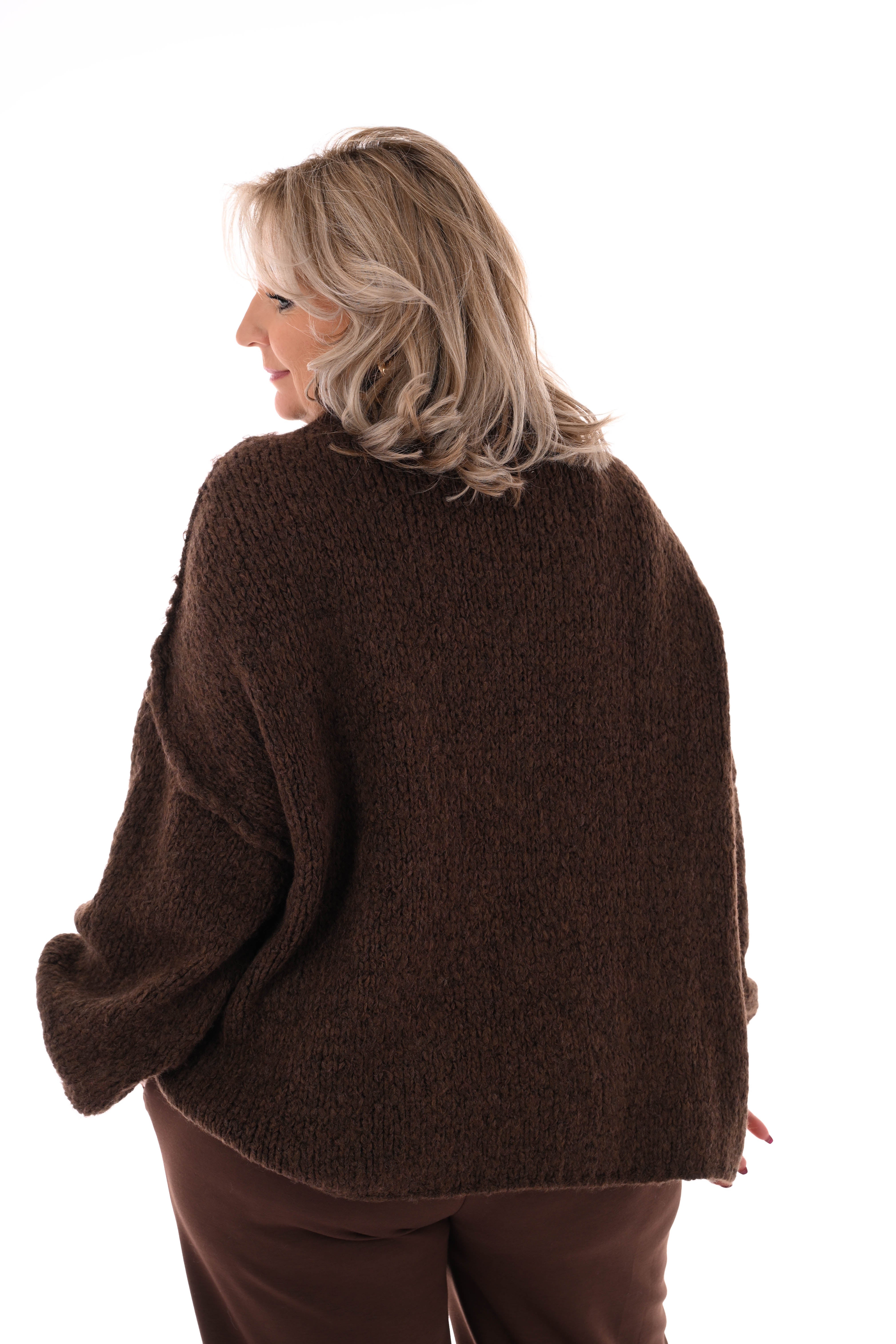 Grof gebreide turtle neck trui donkerbruin