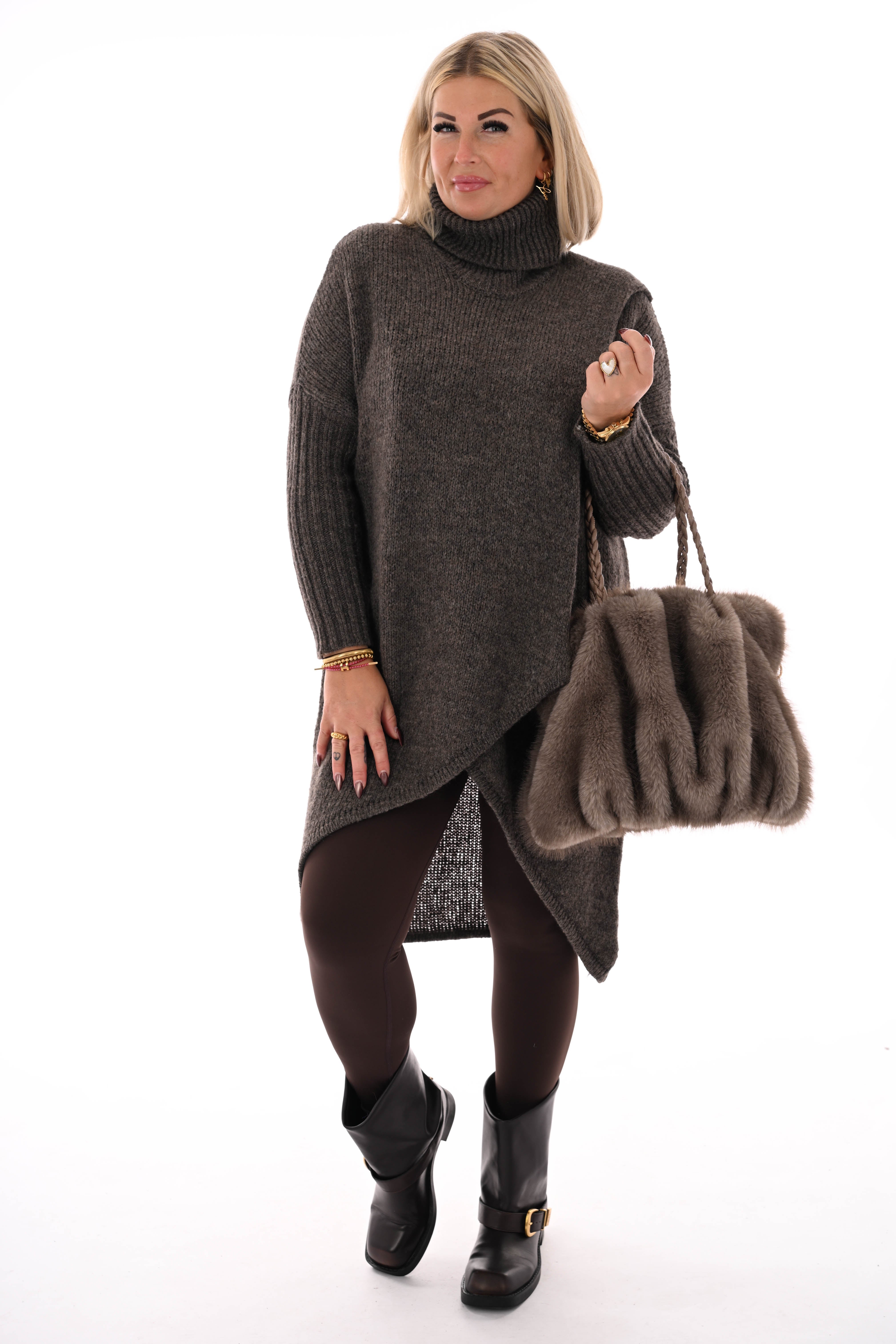 Handtas faux fur dun gevlochten handvat taupe