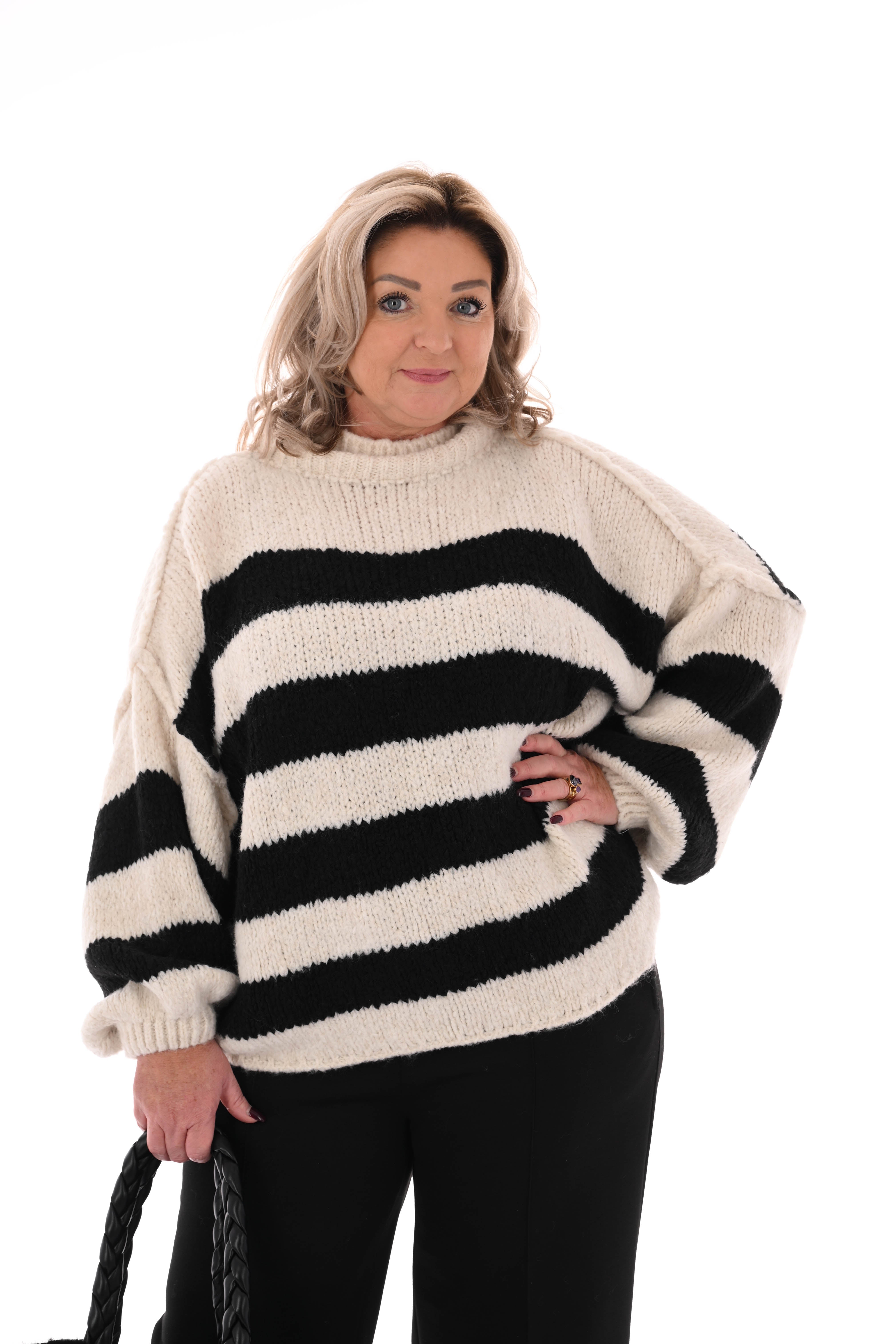 Gebreide trui turtle neck gestreept zwart