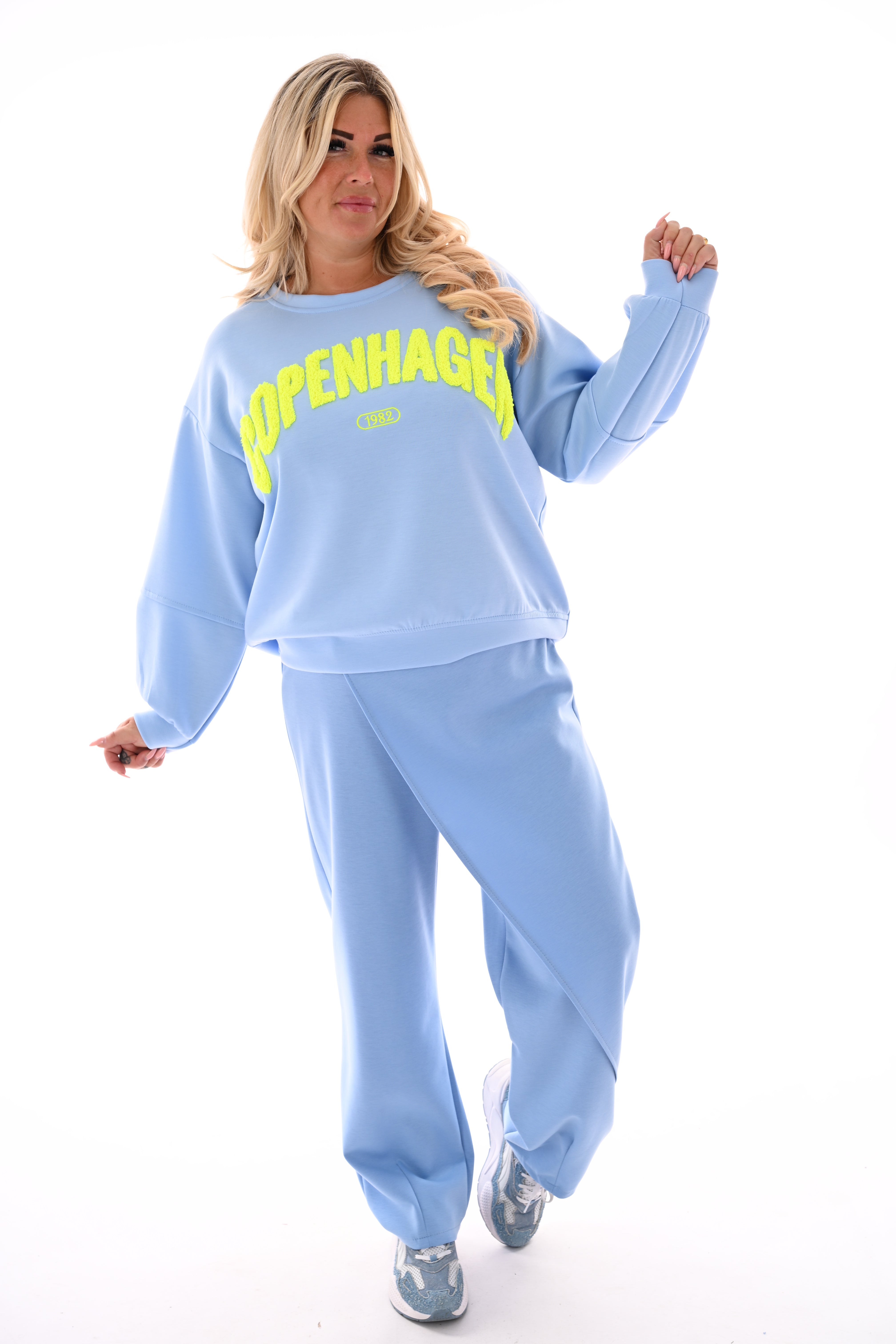 Sweater teddy letters Copenhagen blauw