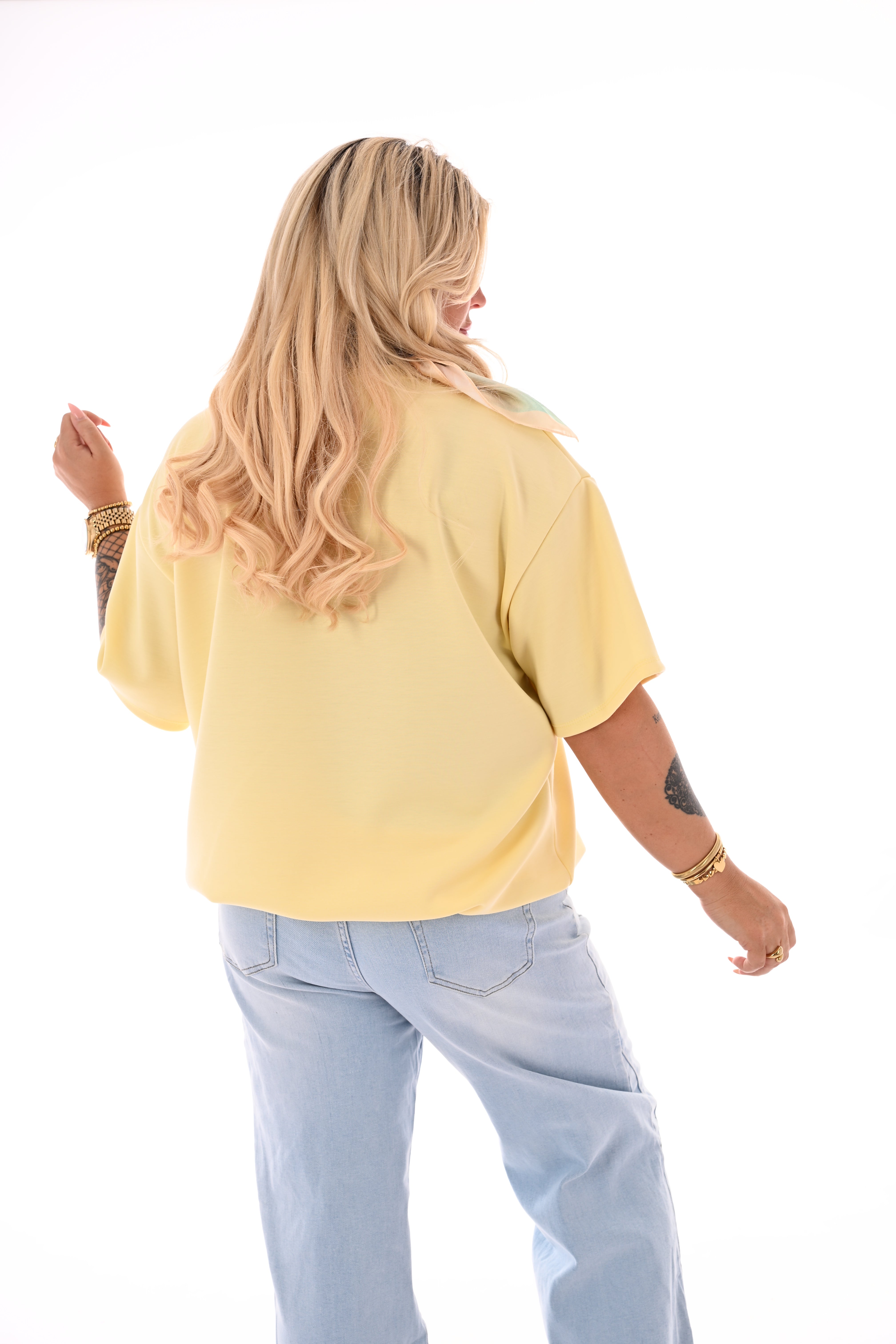 Sweater korte mouwen uni botergeel