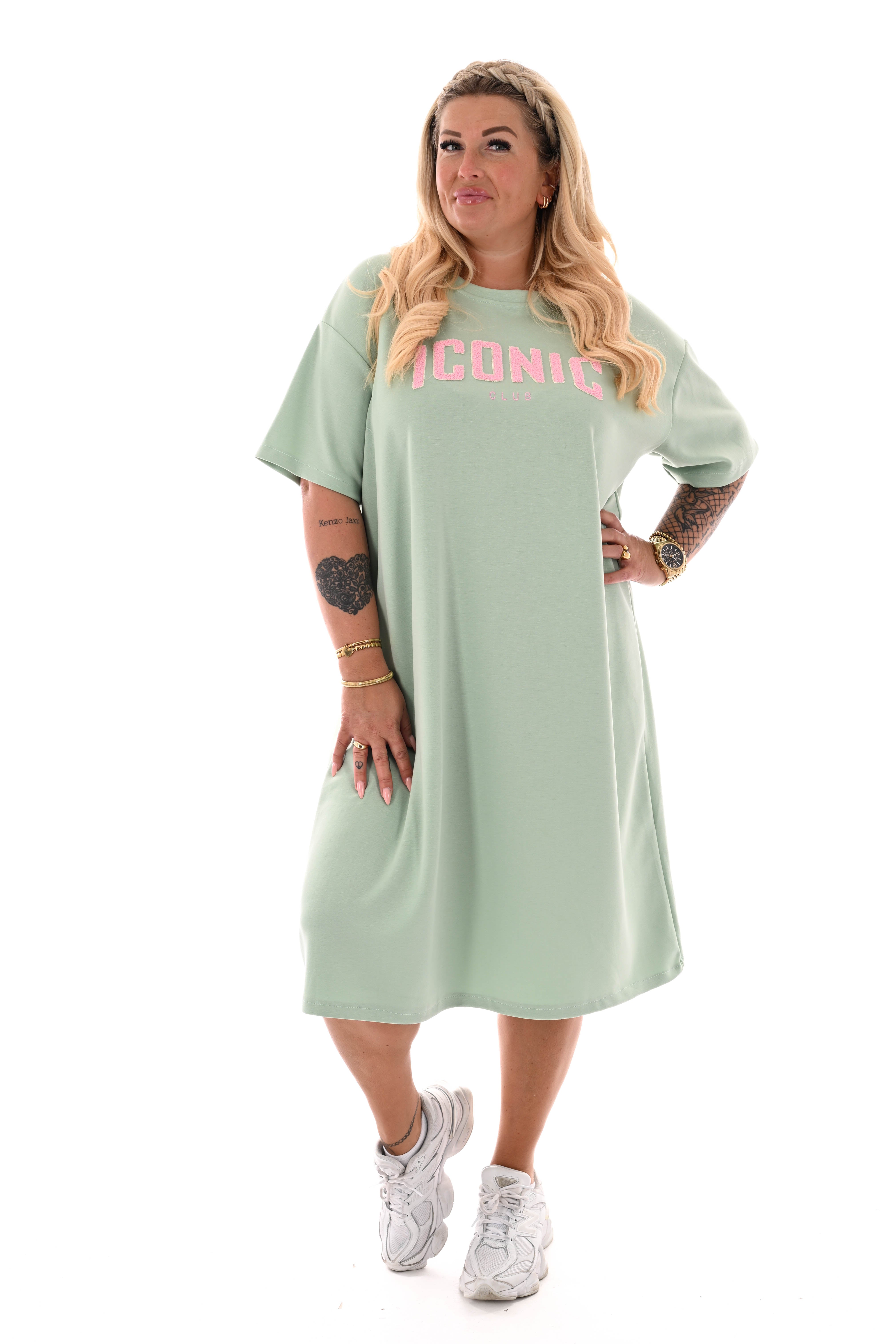 Sweaterdress korte mouwen iconic lindegroen