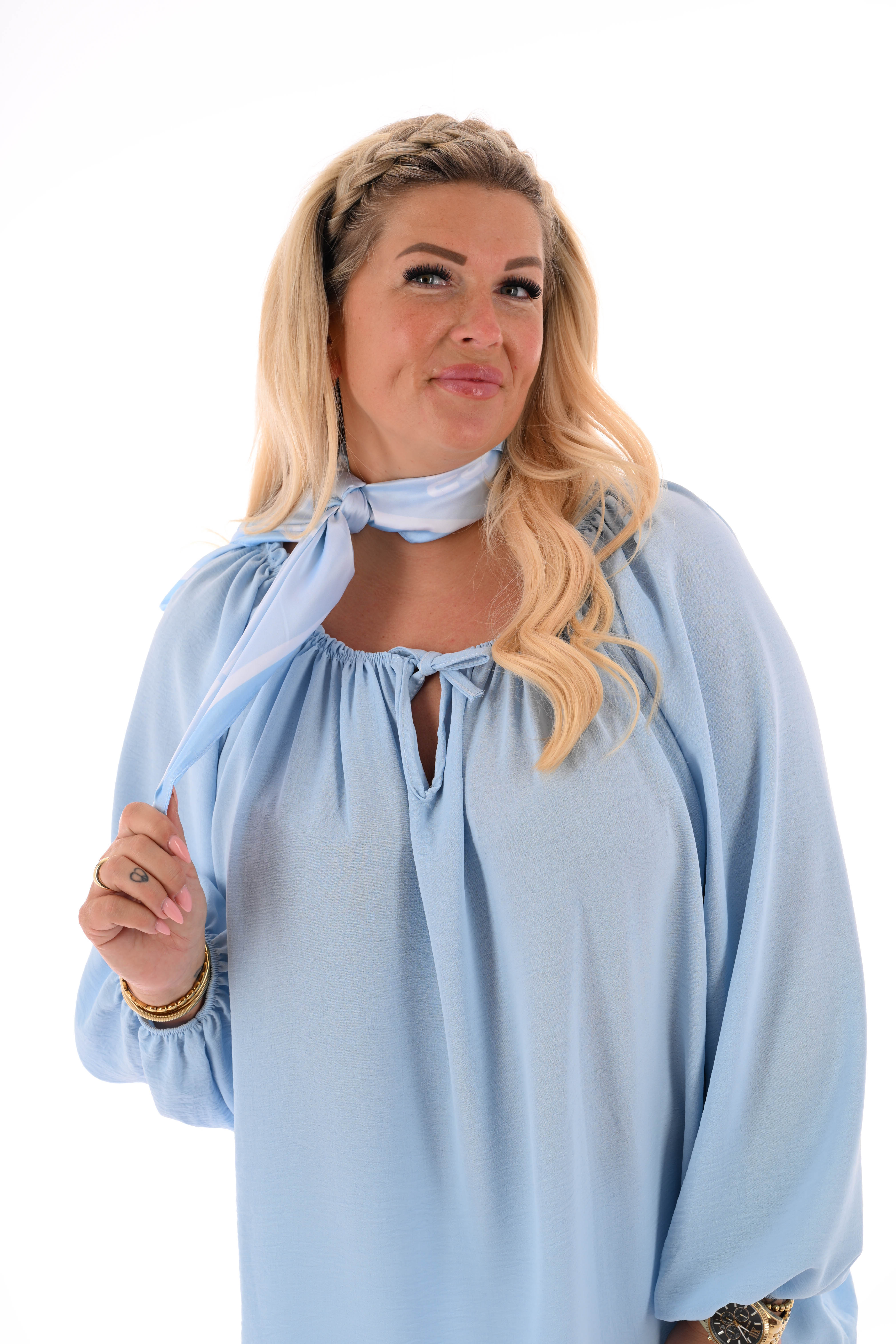 Kort sjaaltje squares lichtblauw