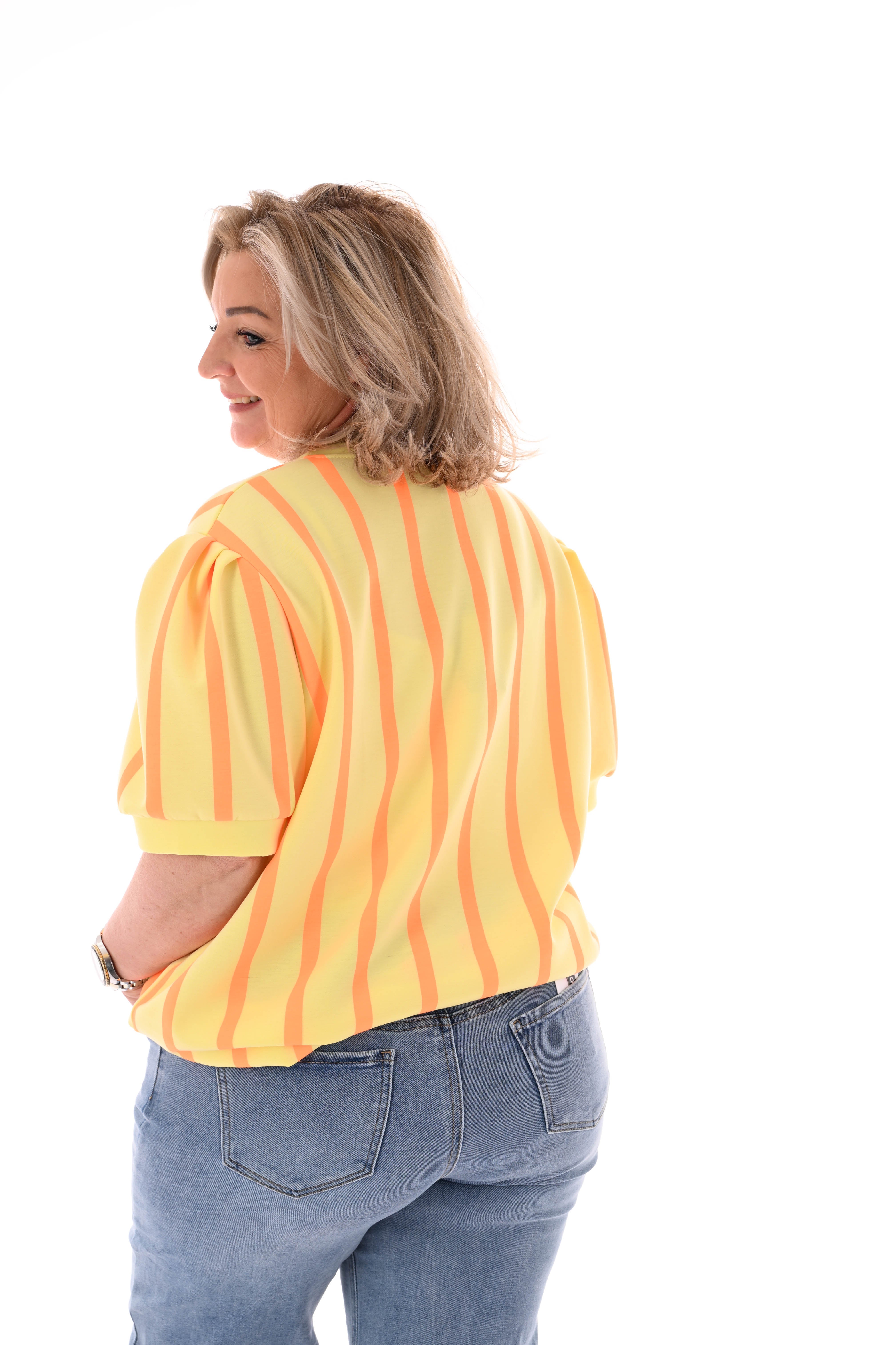 Sweater korte pofmouwen streep geel