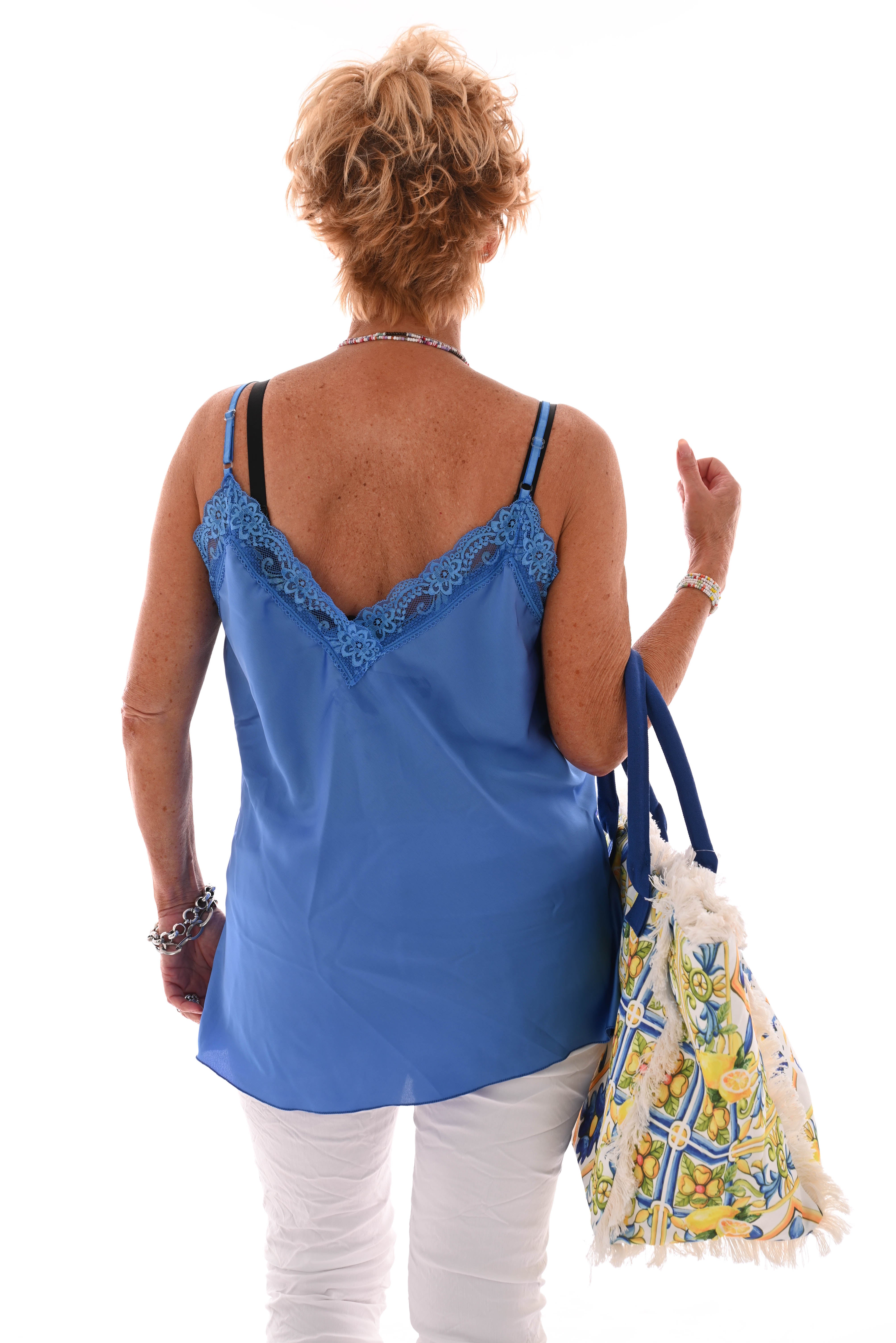 Hemdjes kant blauw