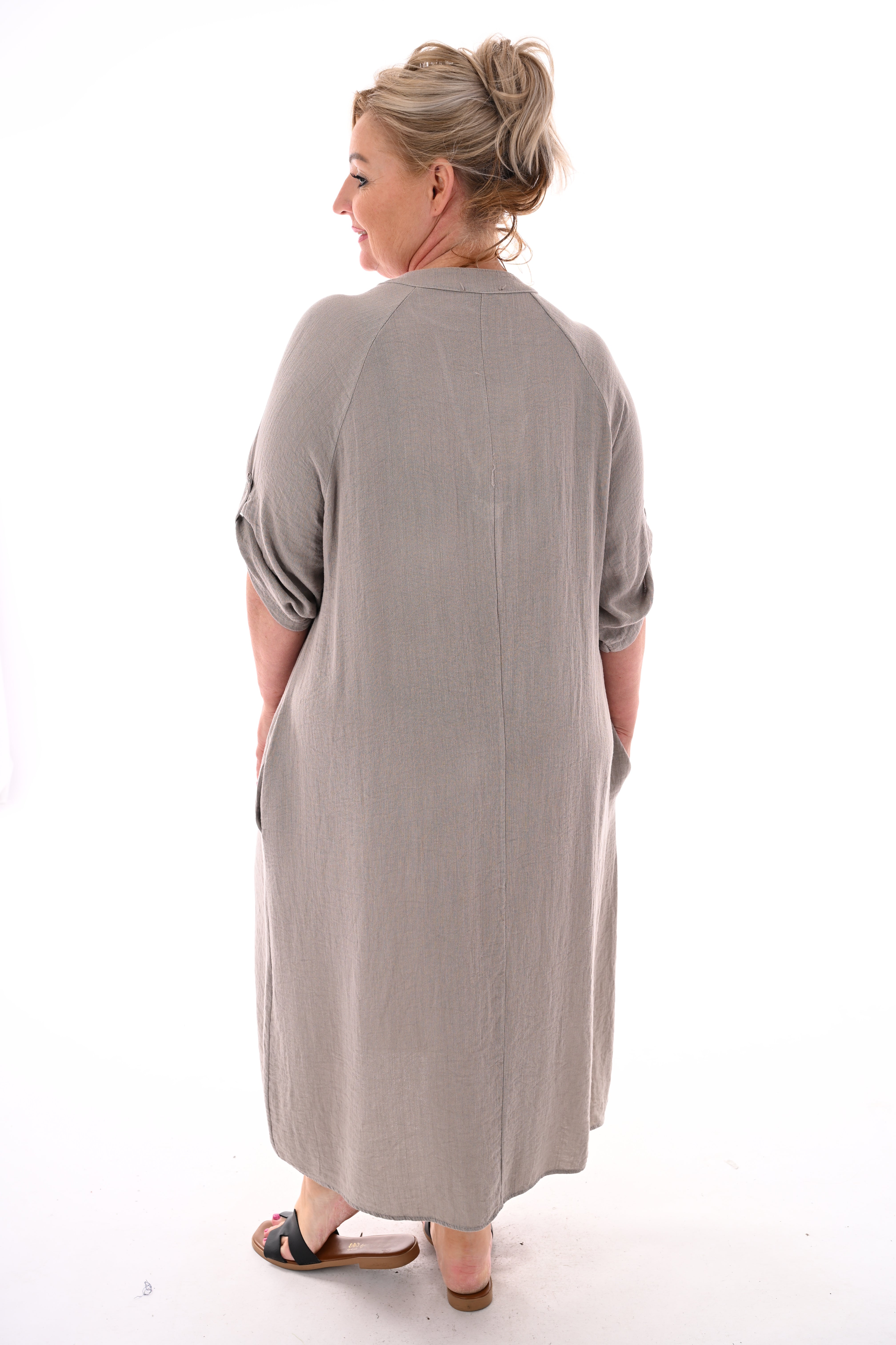 Lange jurk v-hals en ophaalmouwen taupe