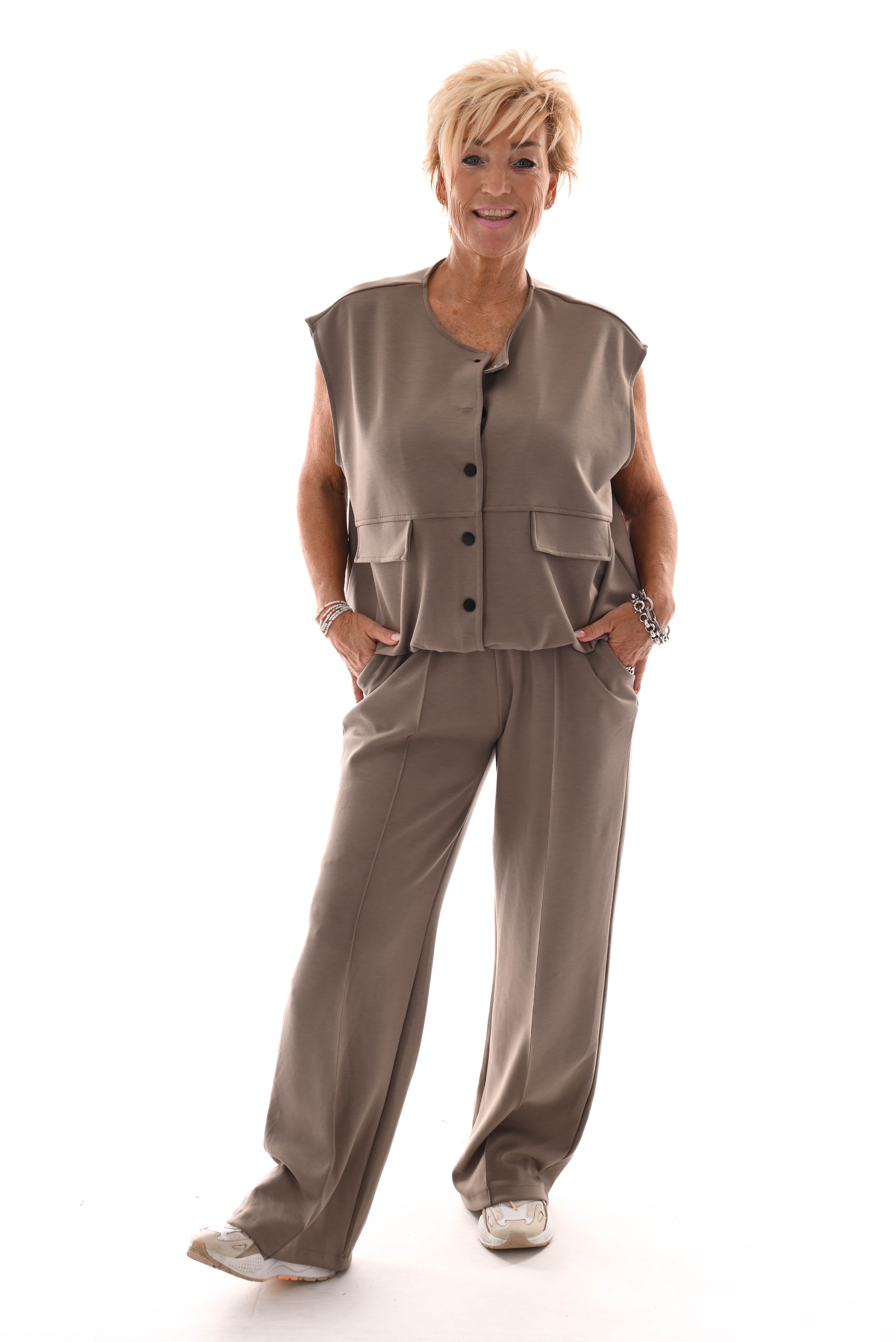 Tweedelig pak gilet knopen taupe
