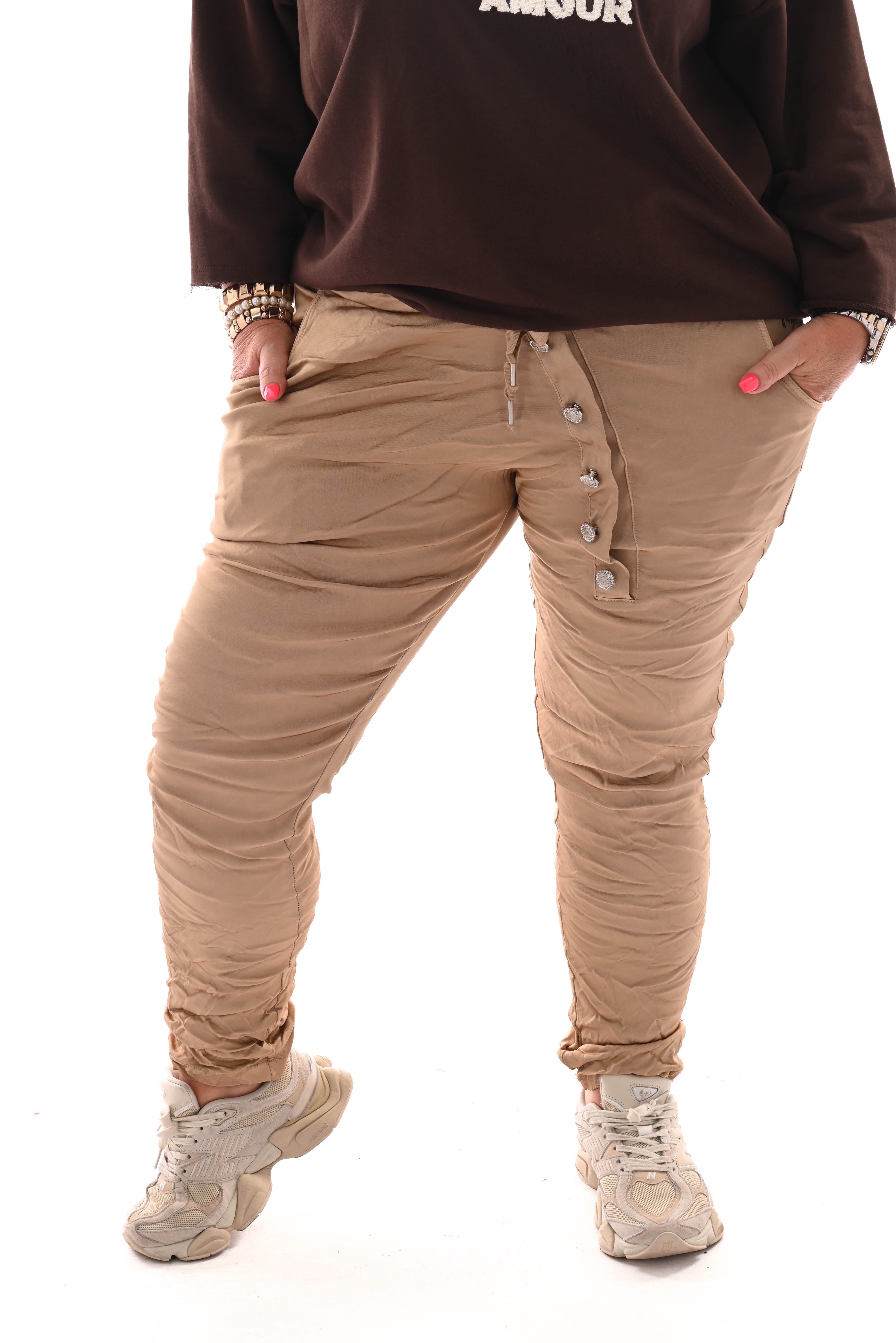 Stretchbroek silky knopen beige