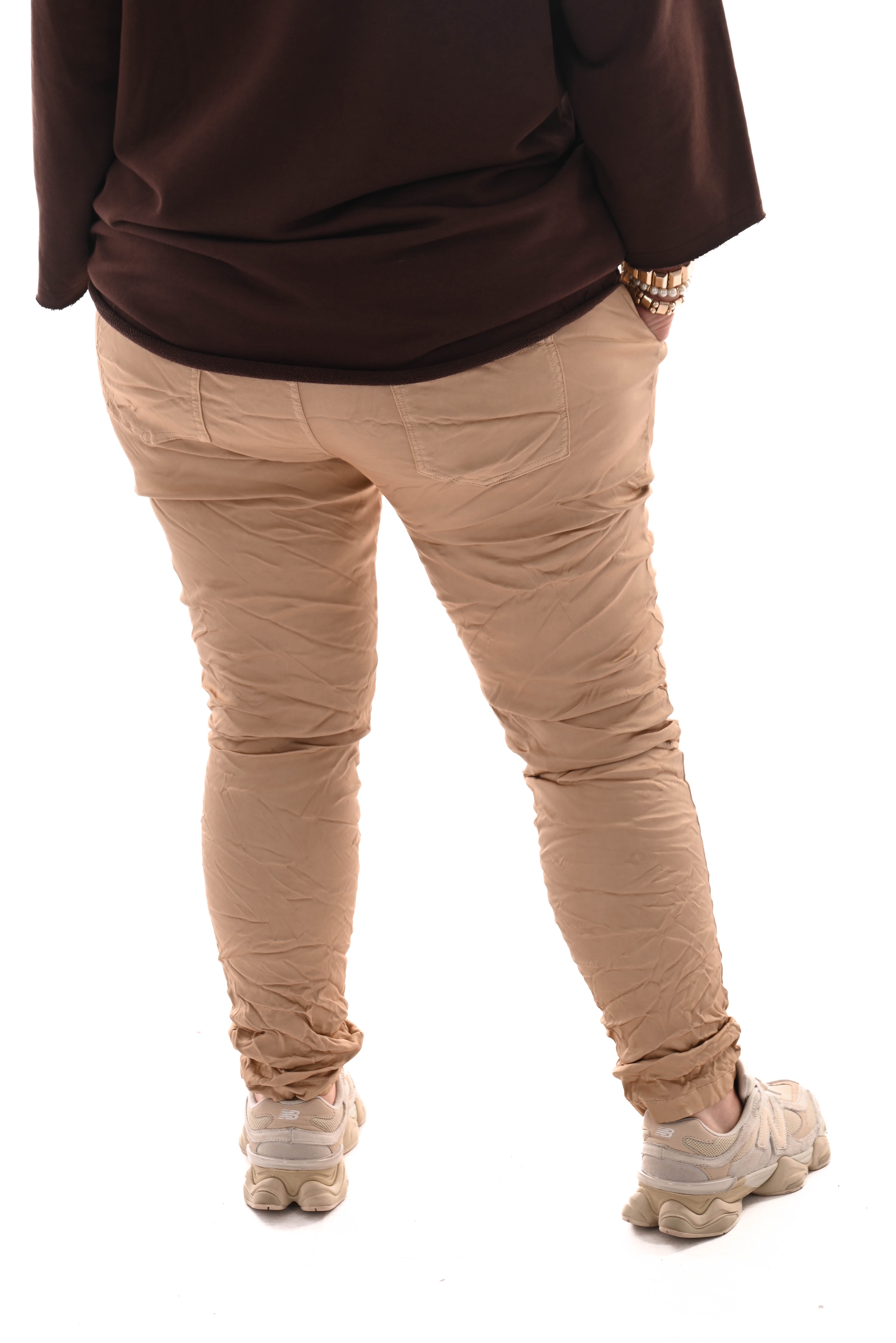 Stretchbroek silky knopen beige