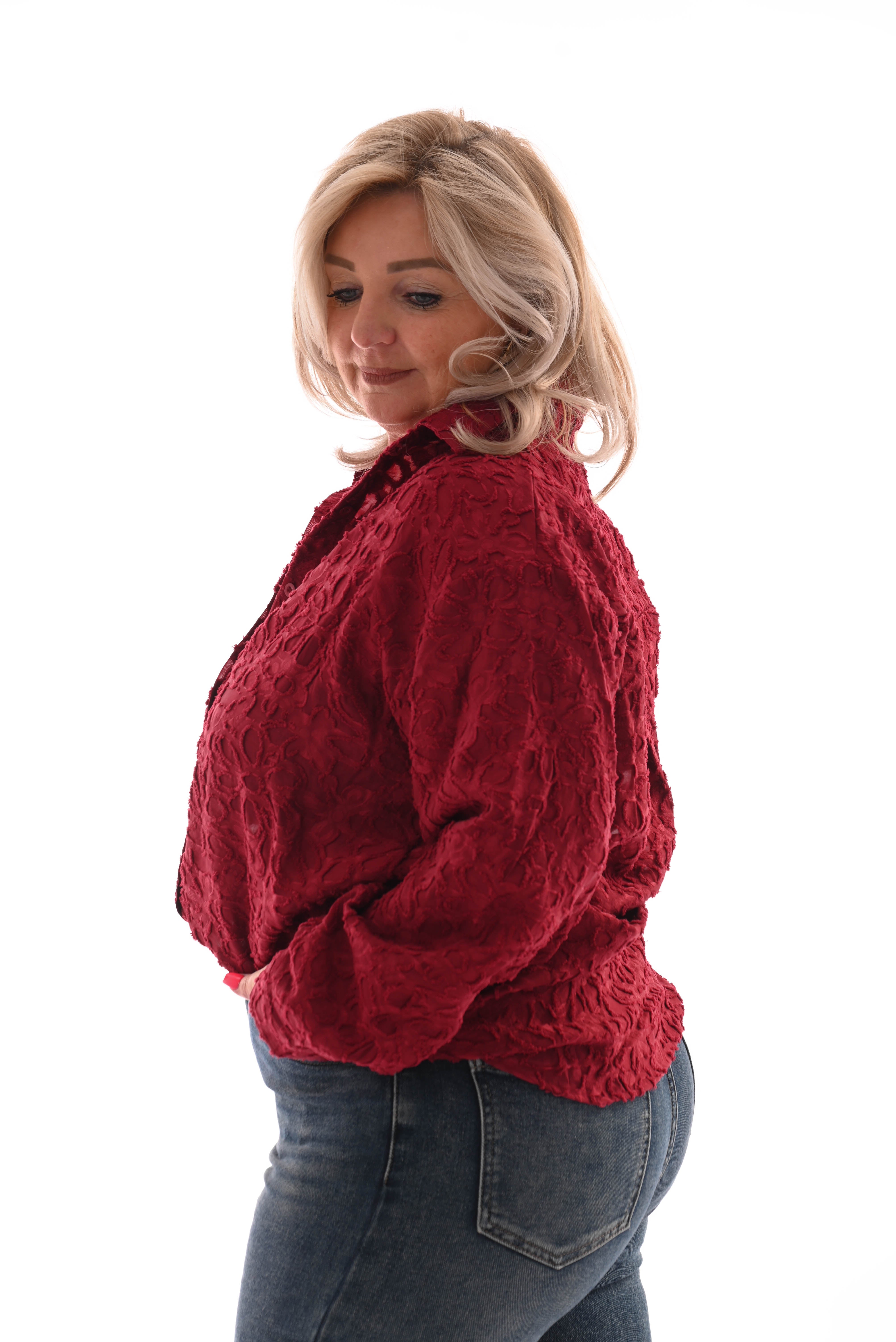 Doorknoop blouse bloemen bordeaux