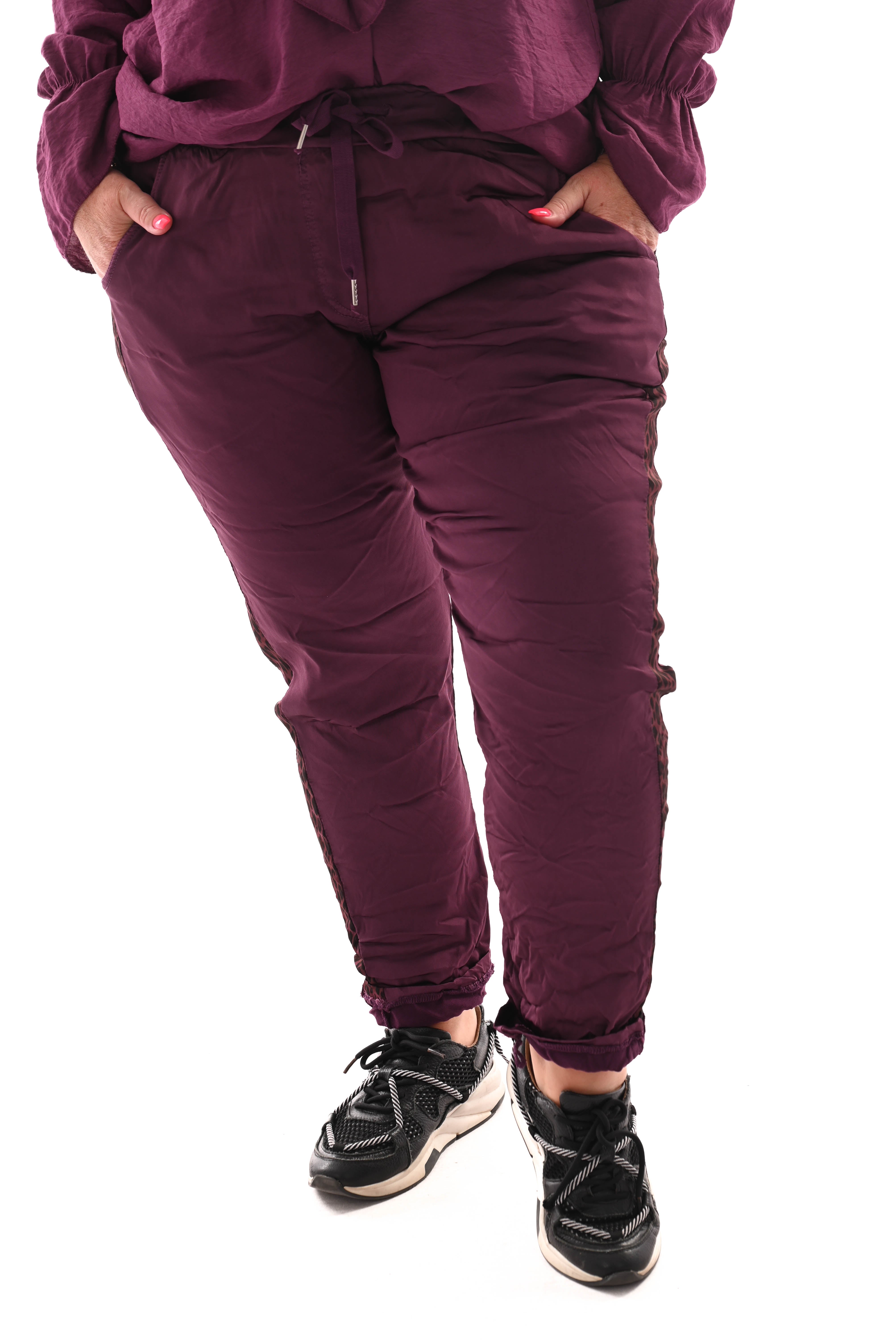 Silky stretchbroek panterbies paars