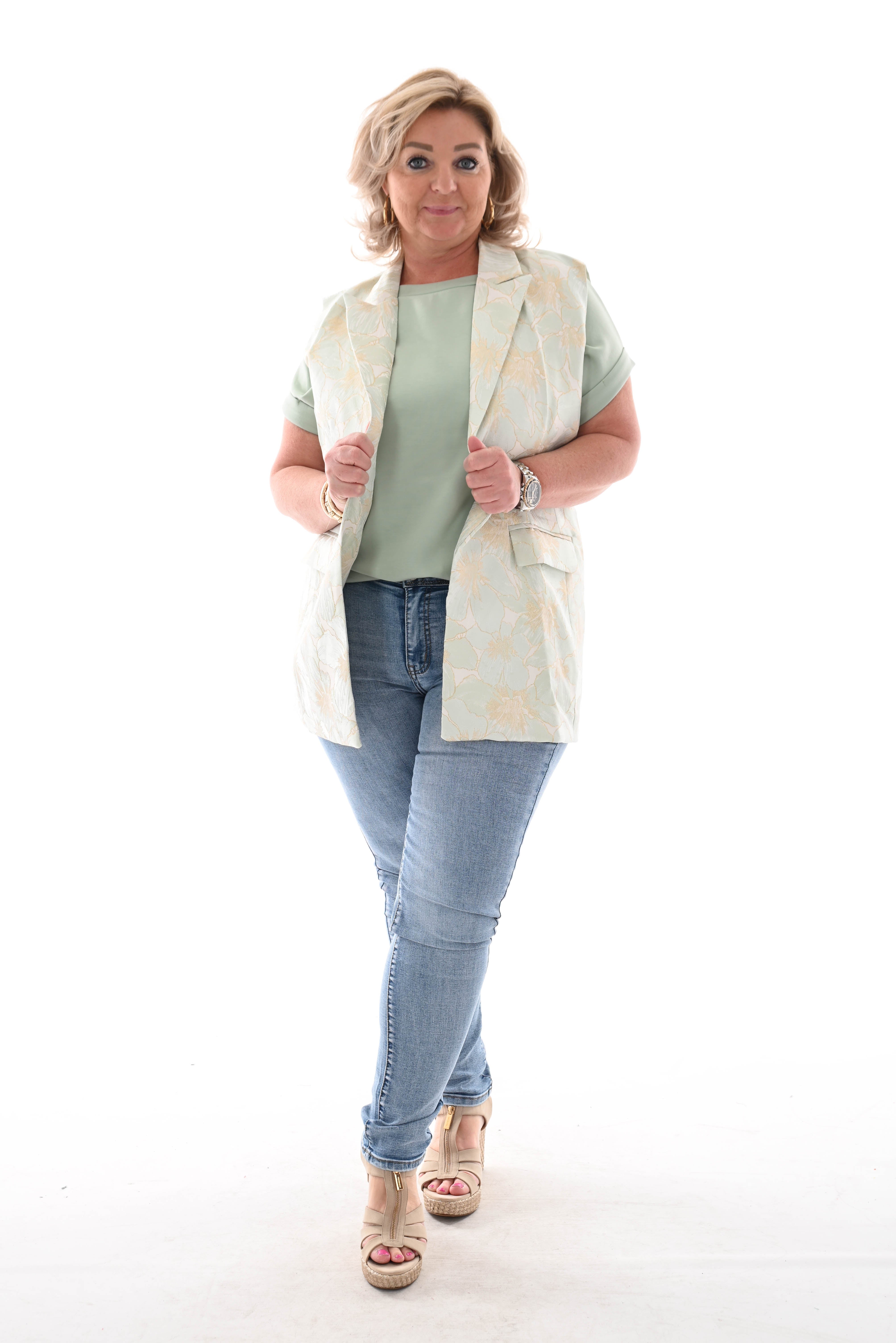 Gilet silky bloemen lichtgroen