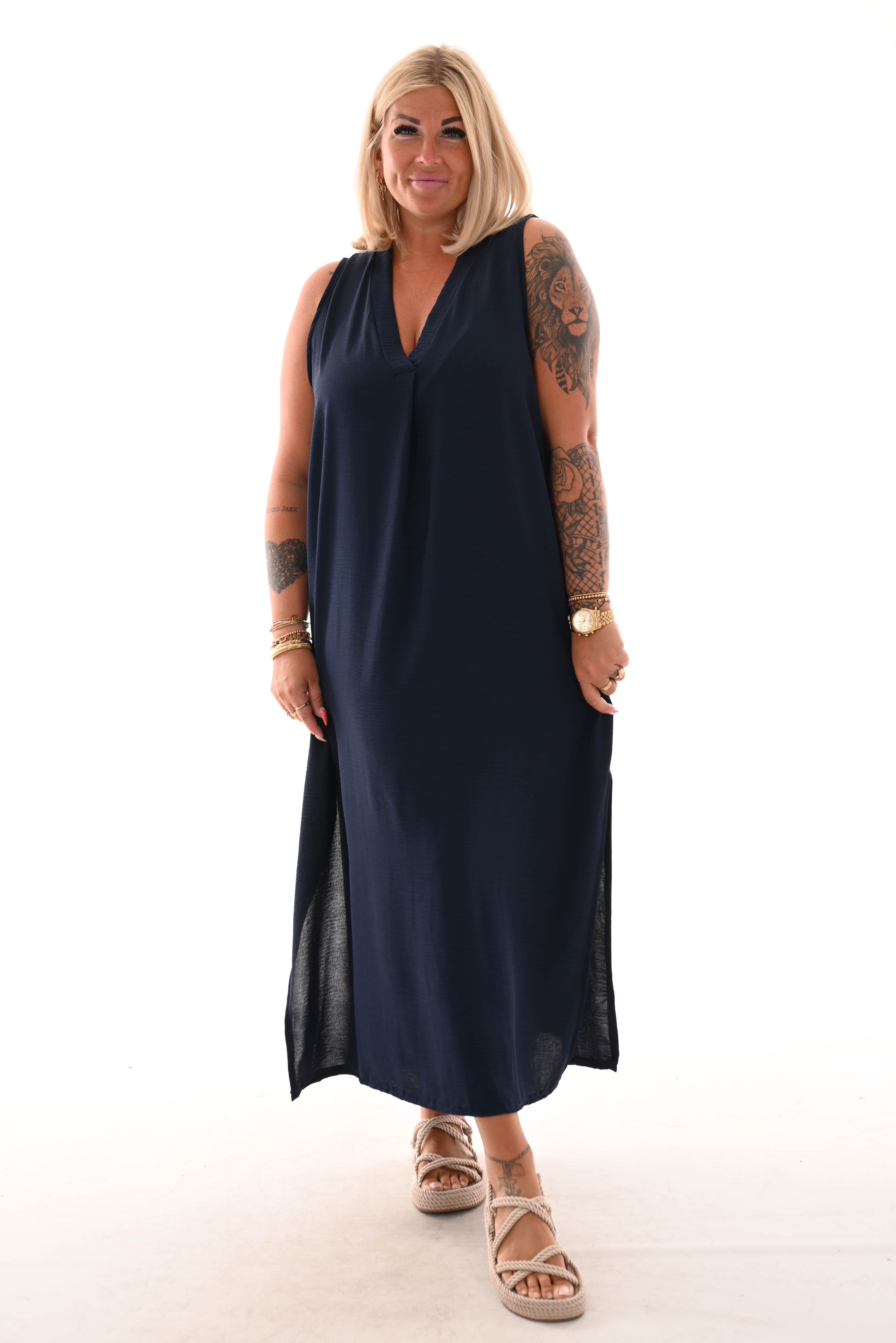Mouweloze jurk v-hals uni marineblauw