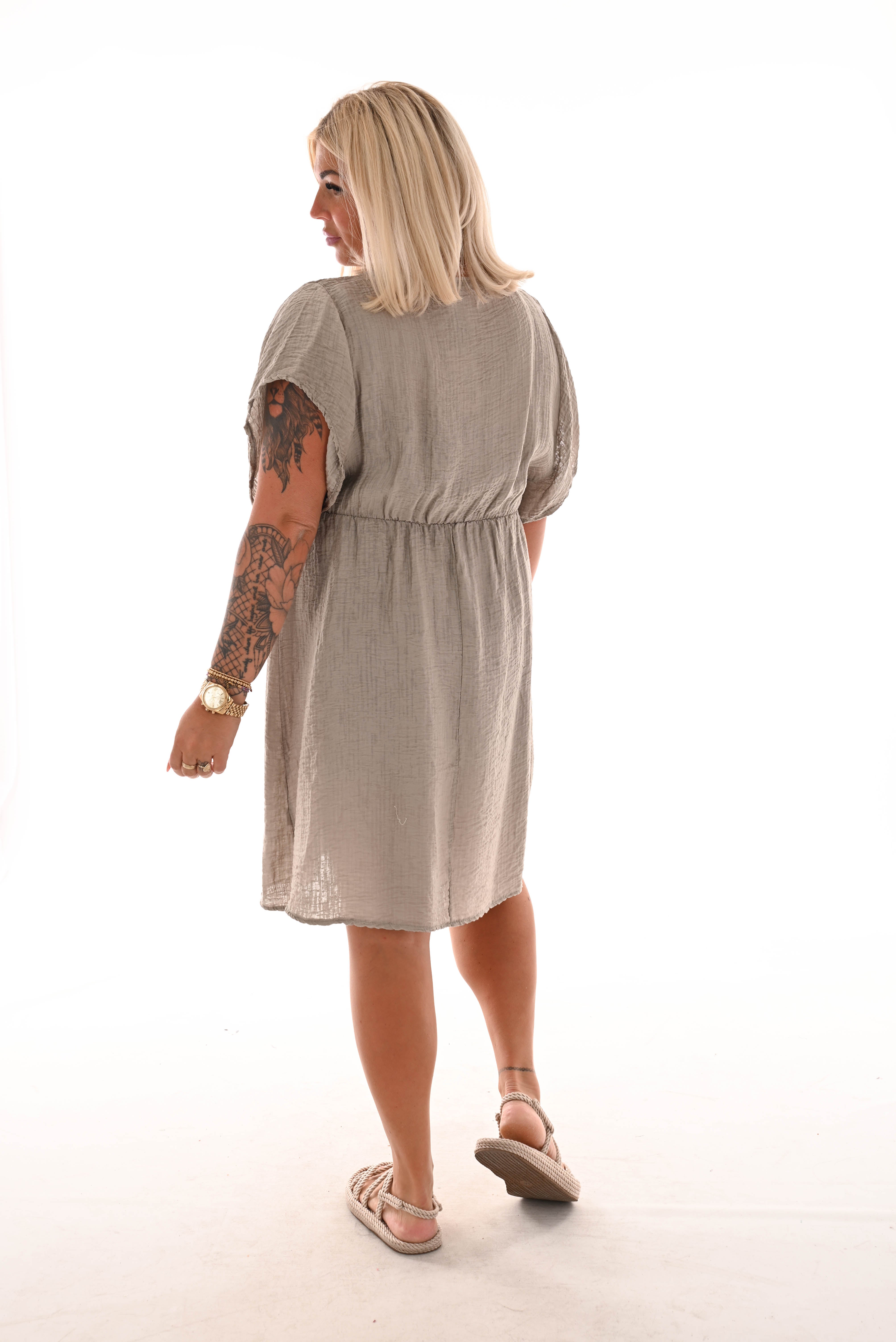 Crepe jurk v-hals taupe