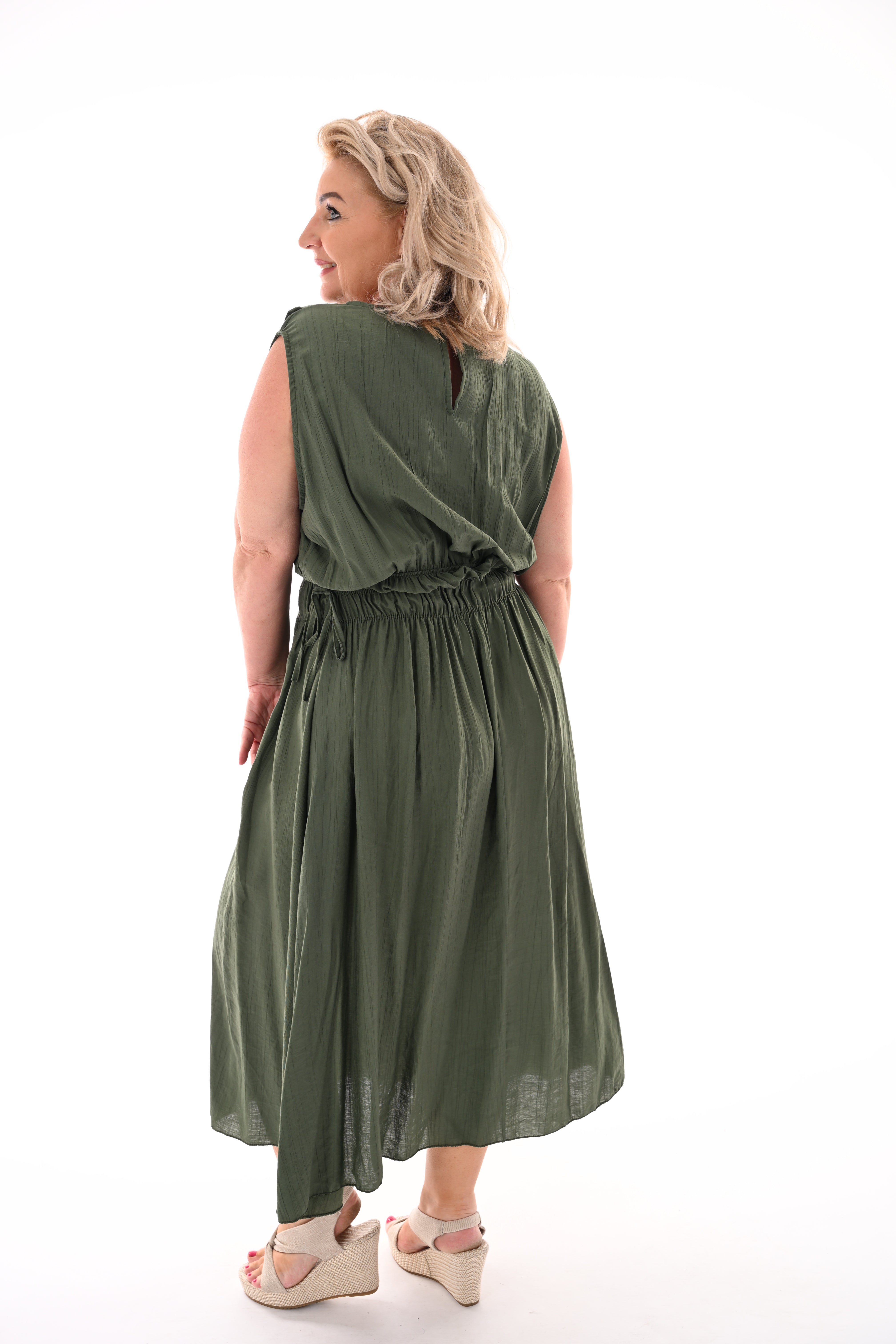 Lange jurk gedrapeerde taille legergroen