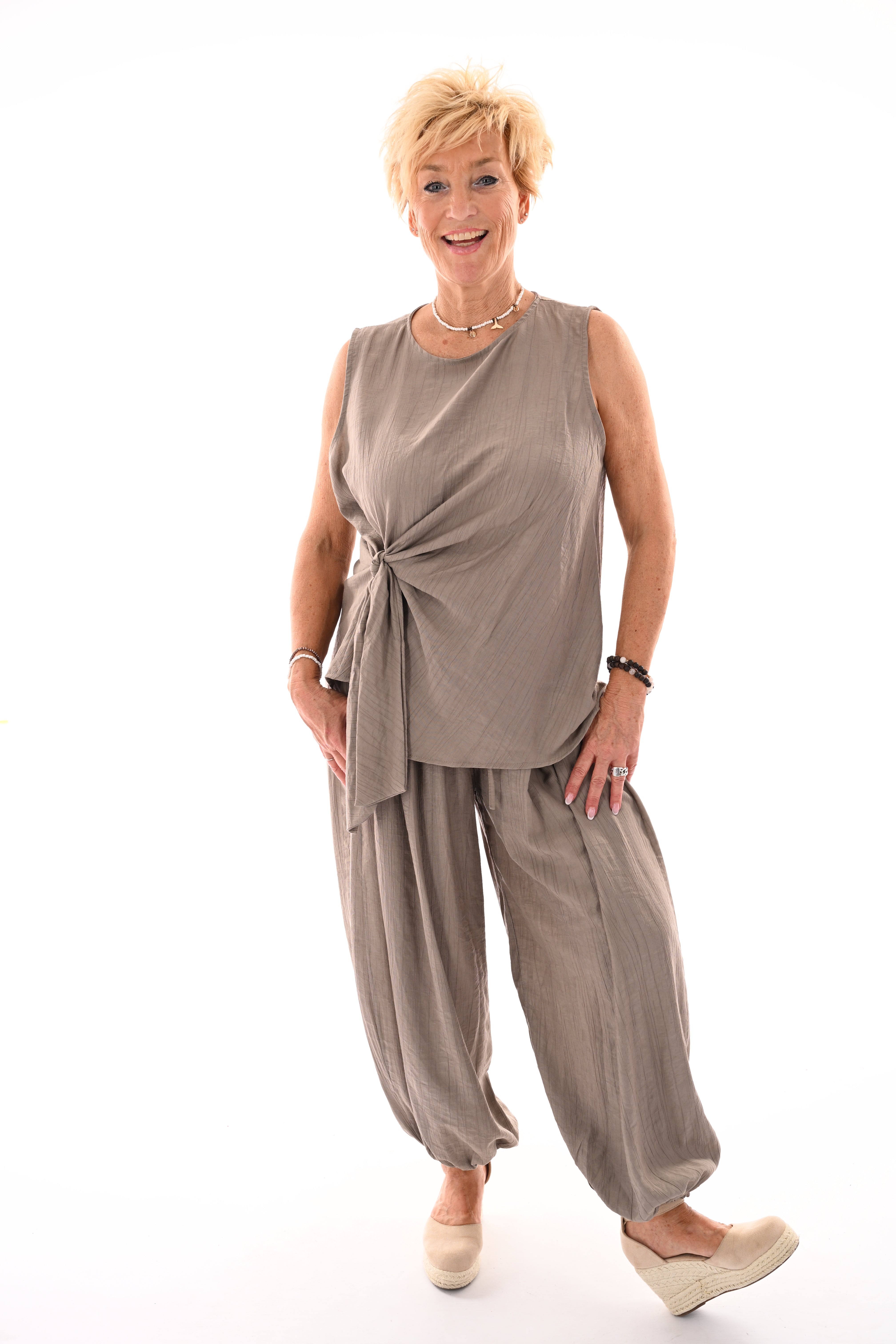 Tweedelig set ballon broek taupe