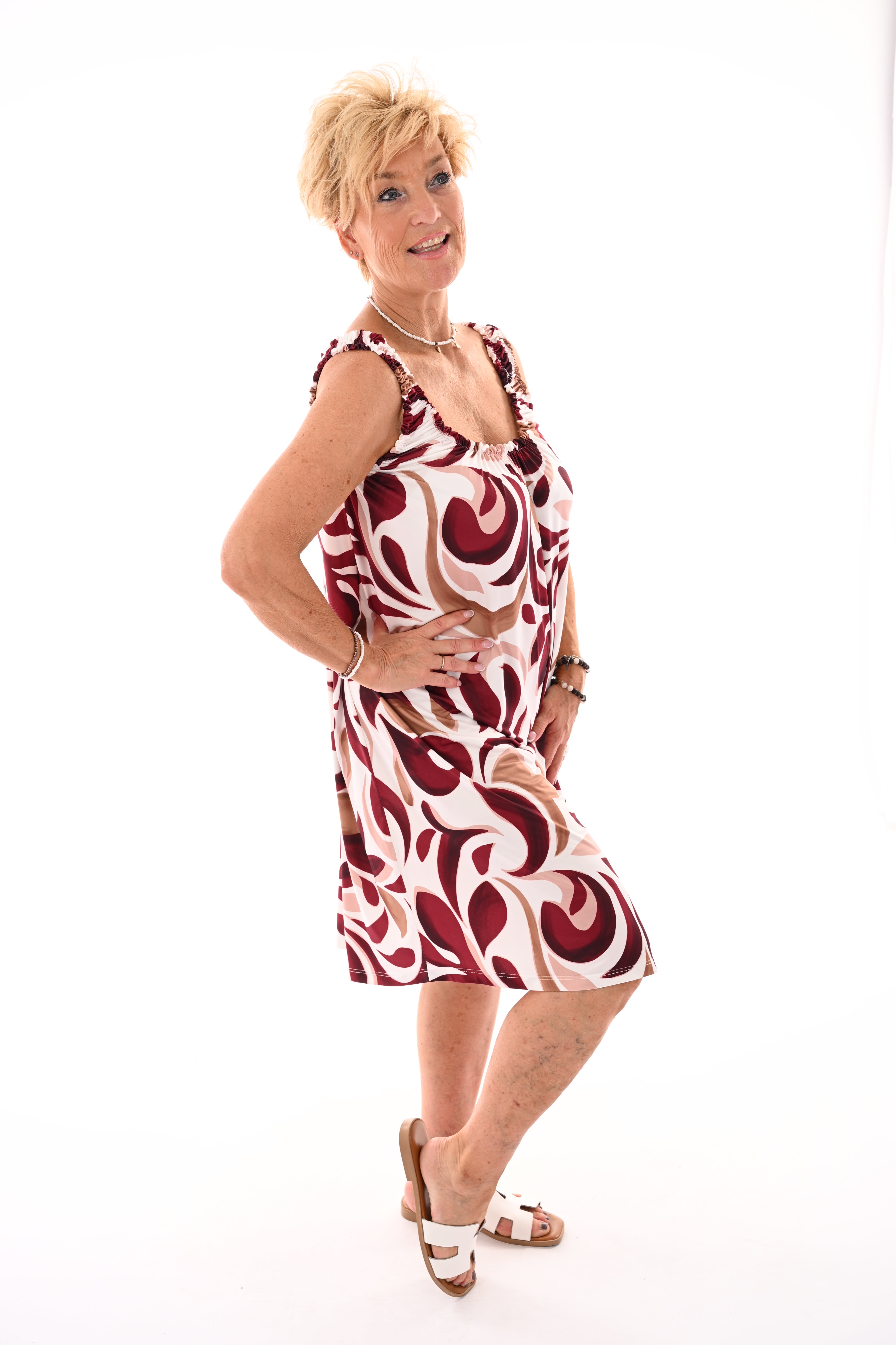 Kort jurkje smock patroon bordeaux
