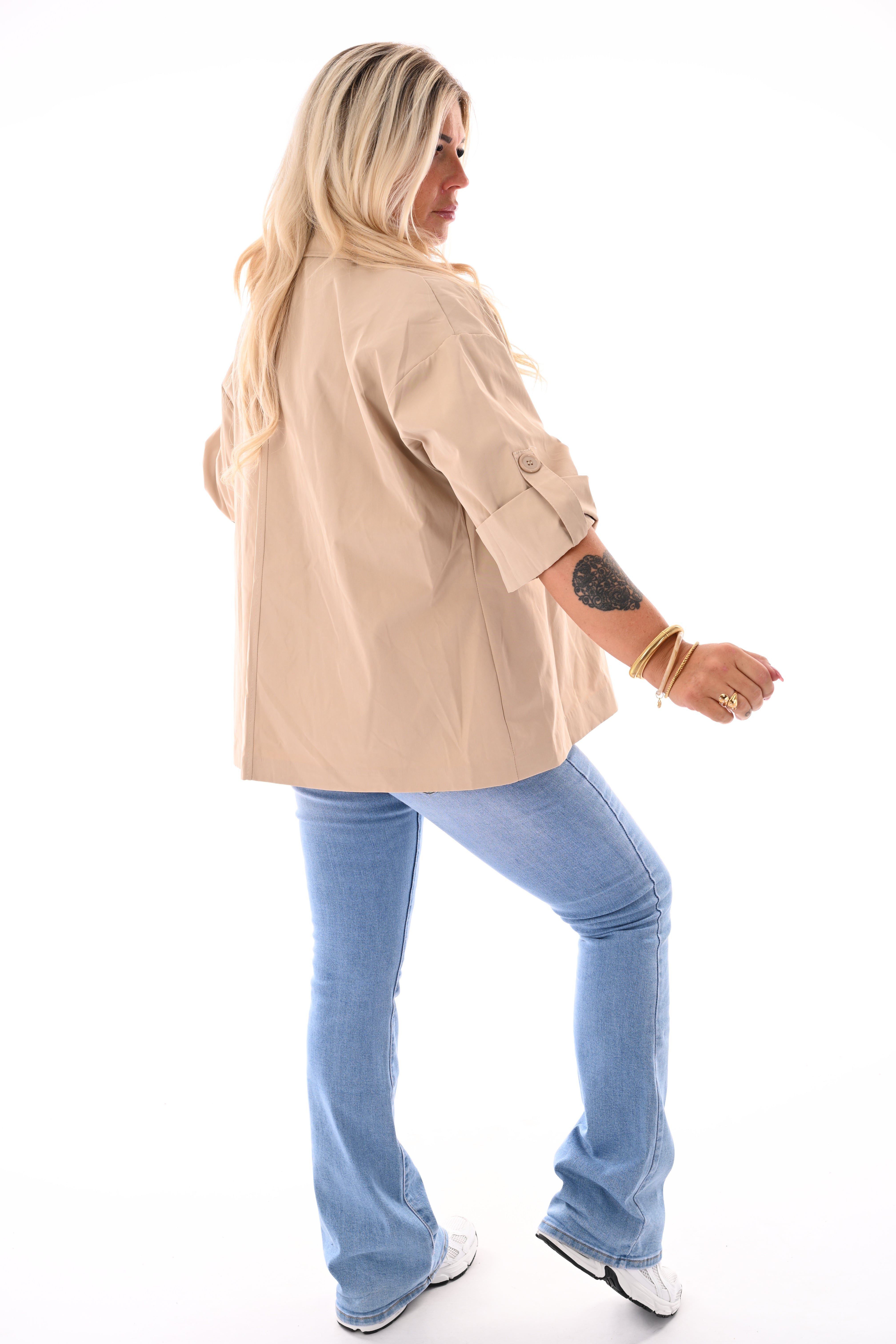 Korte trenchcoat ophaalmouwen beige