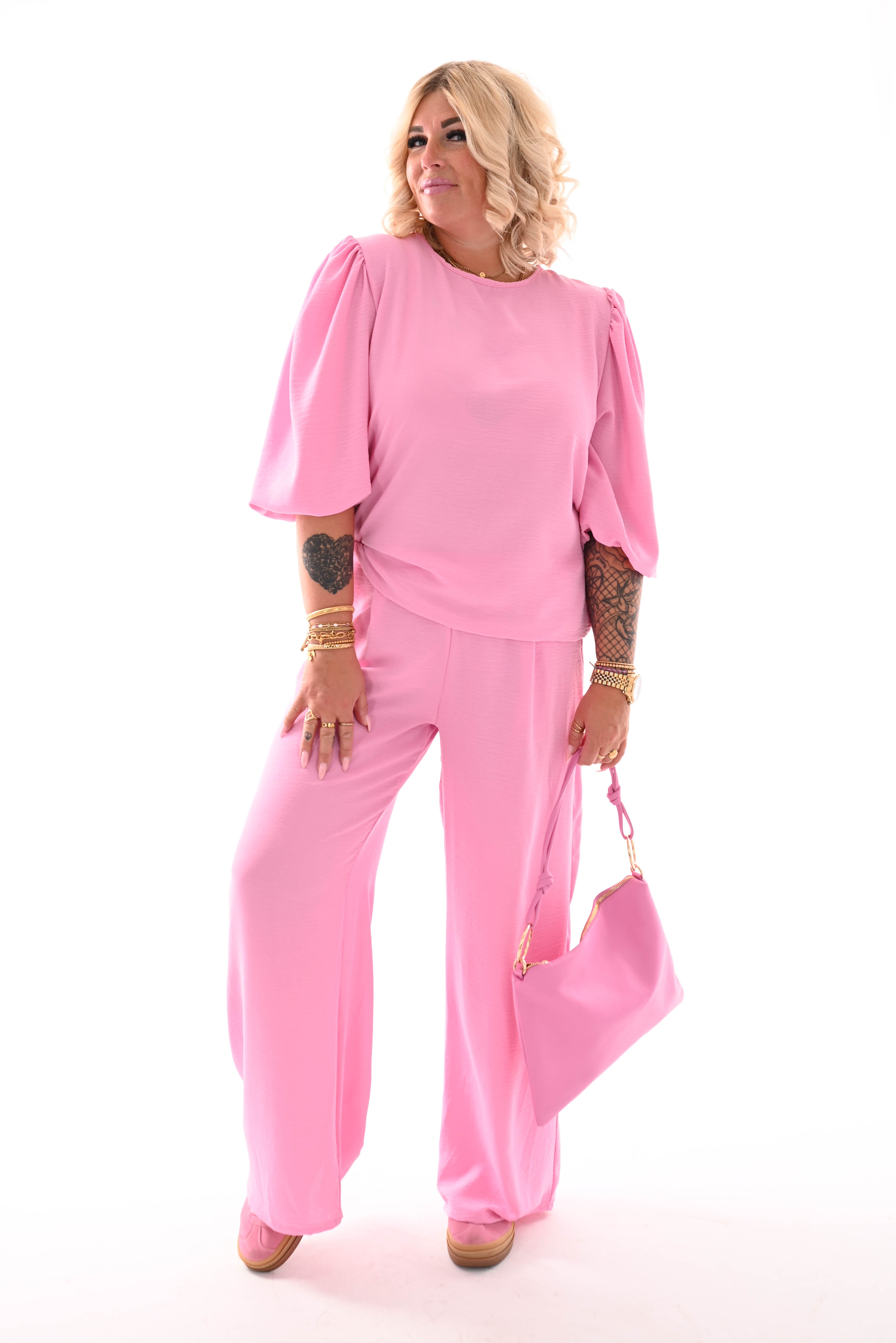 Tweedelig pak 3/4e pofmouwen uni roze