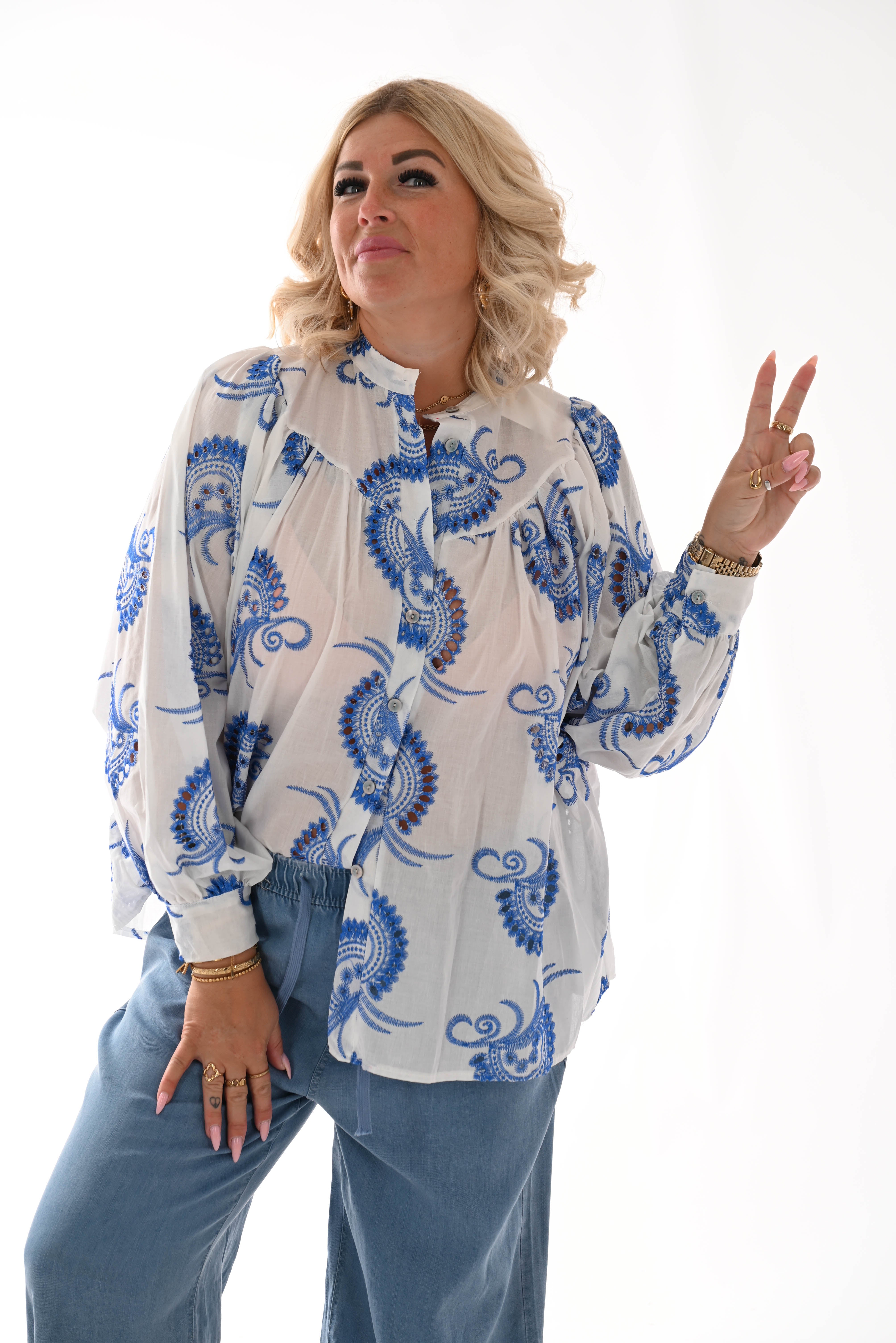 Blouse paisley wit/kobaltblauw