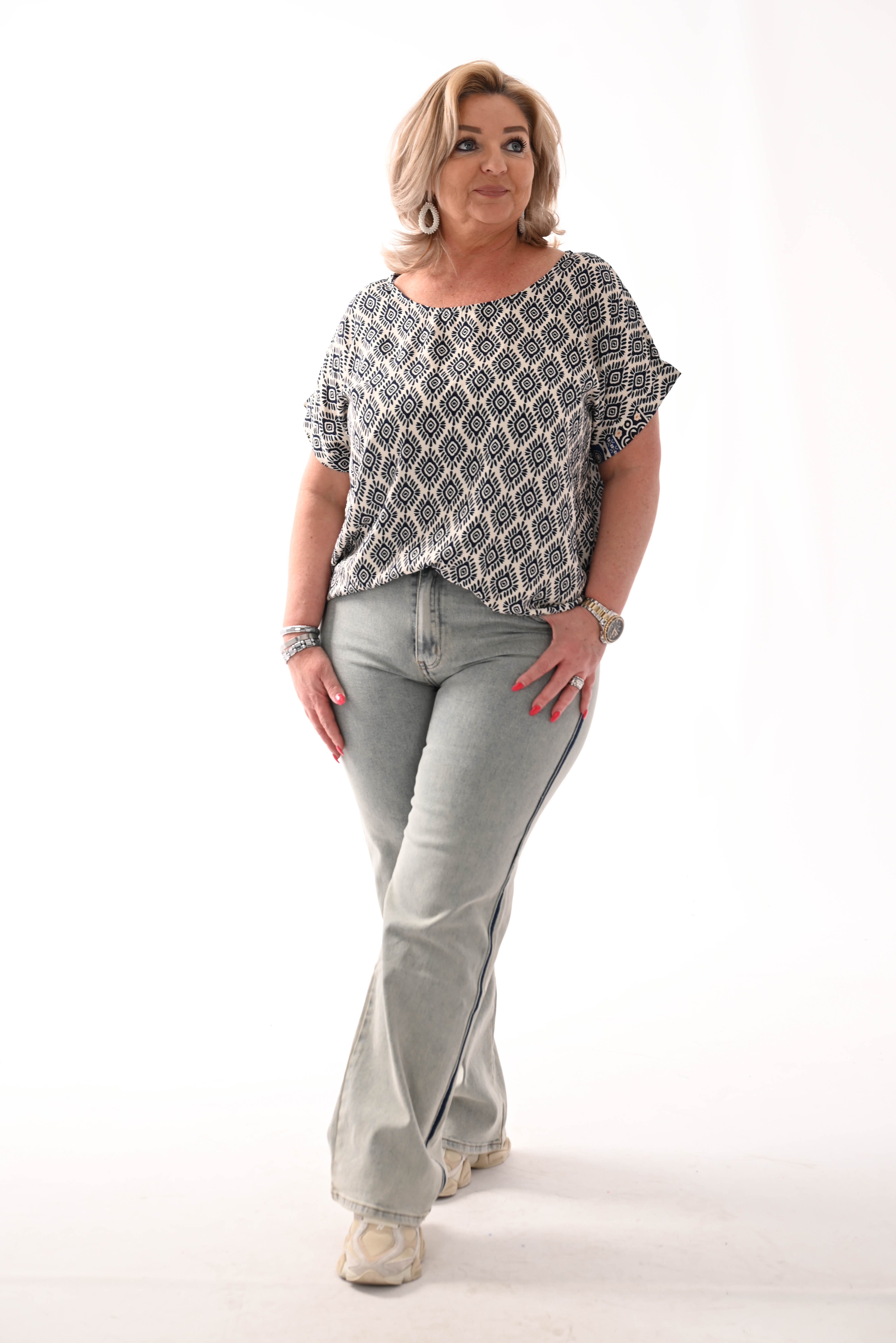 Top viscose ronde hals ruit marineblauw