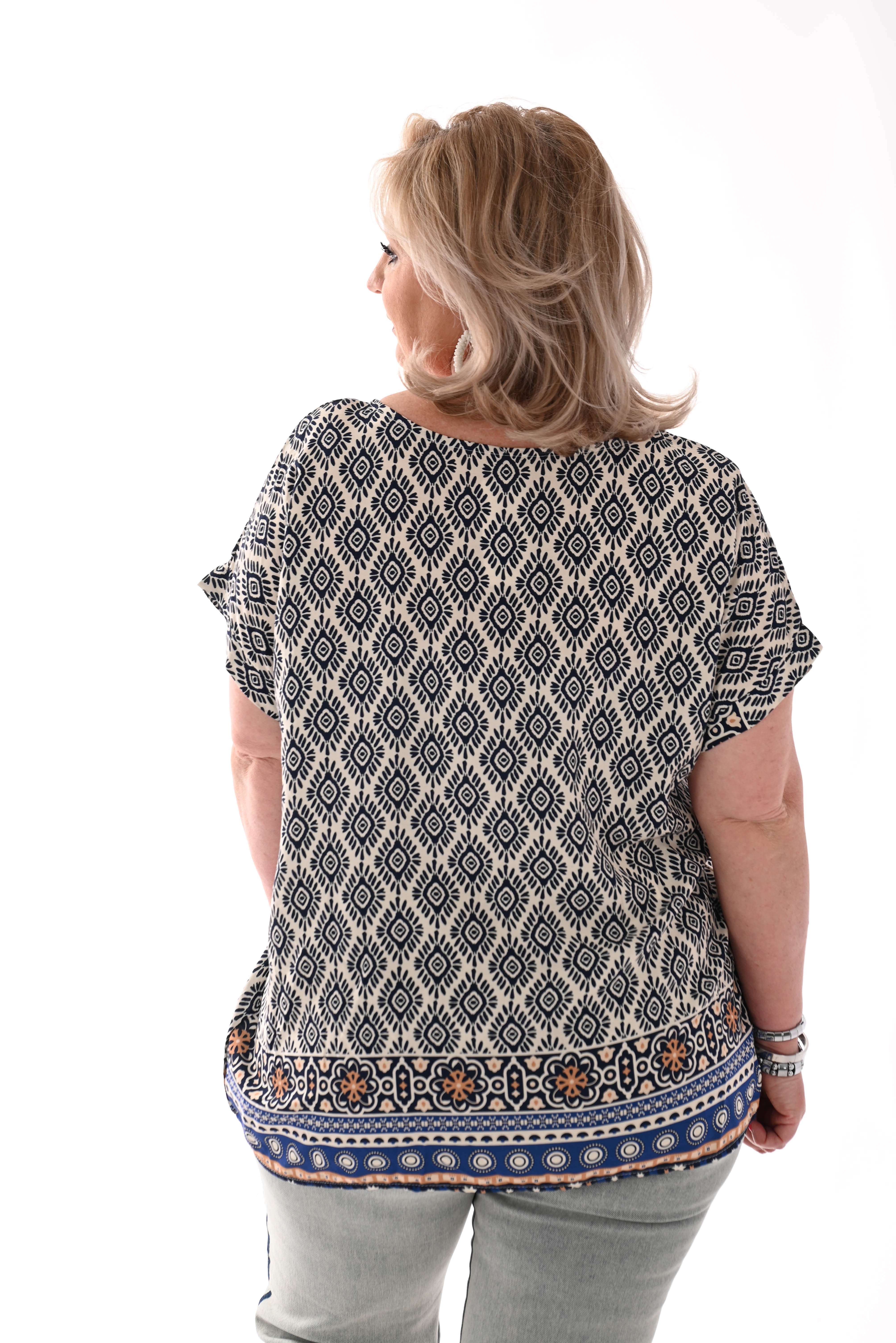 Top viscose ronde hals ruit marineblauw