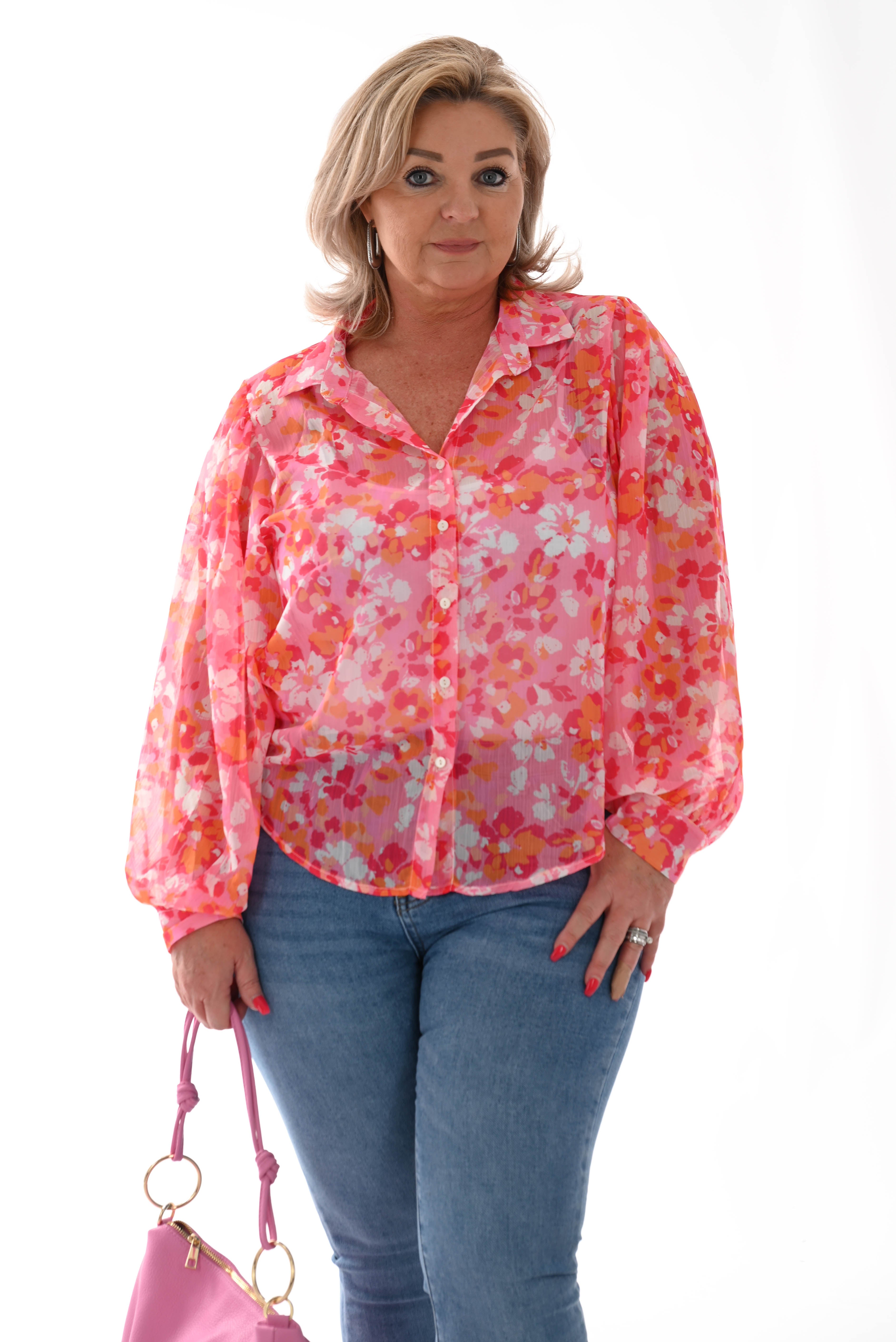 Doorzichtige blouse bloemetjes lichtroze