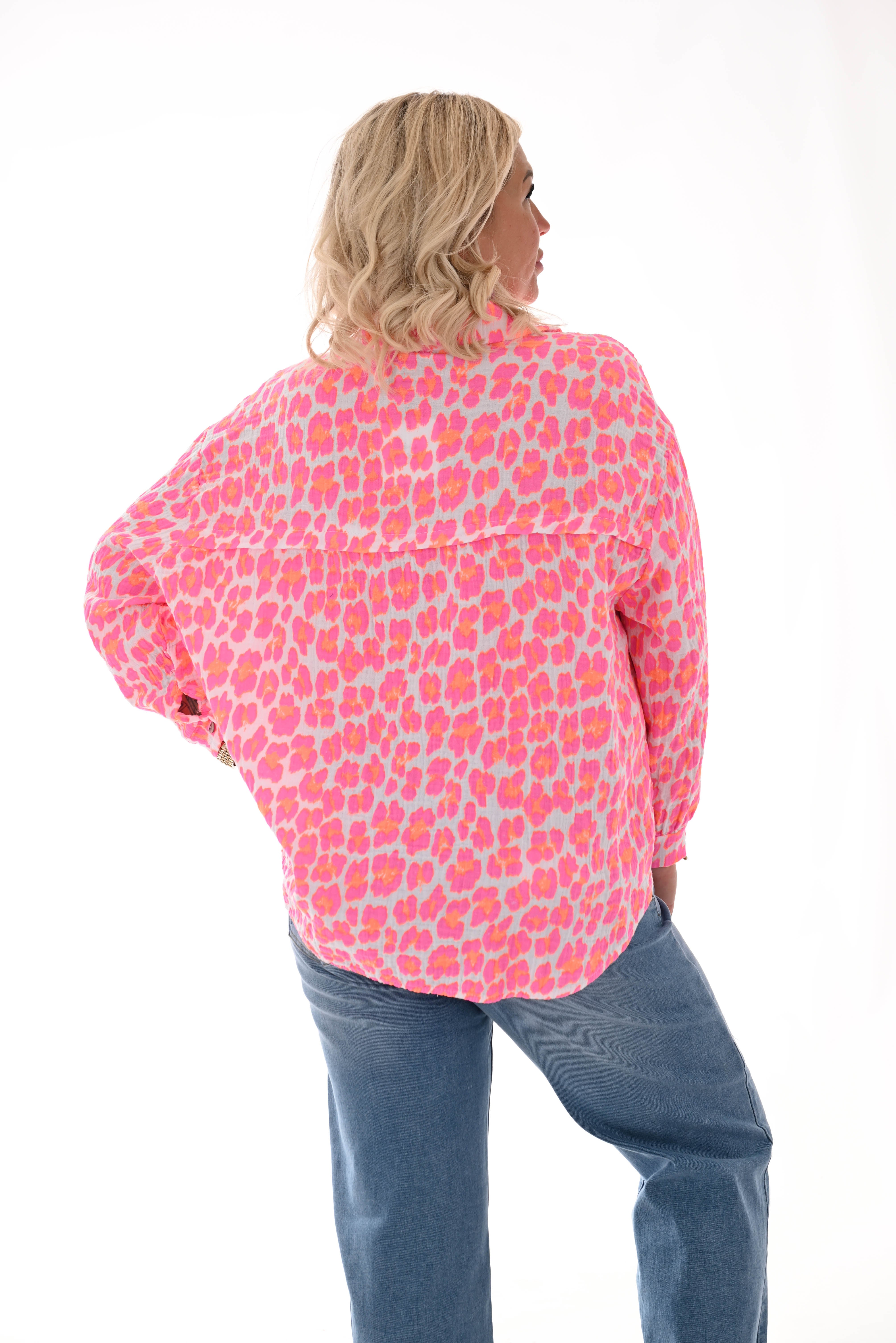 Korte blouse panterprint wit/felroze/oranje