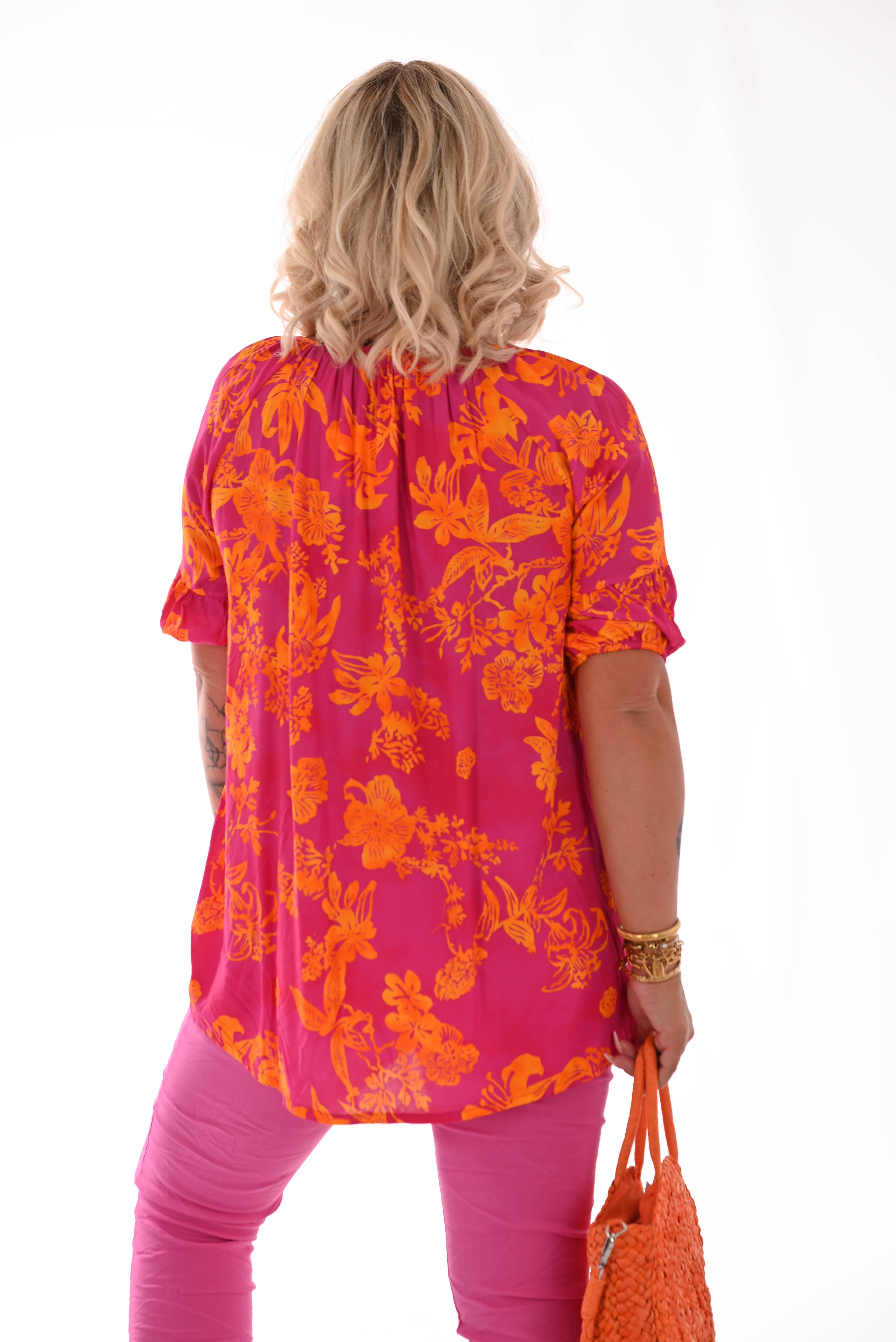 Doorknoop top pofmouwen bloemenprint fuchsia/oranje