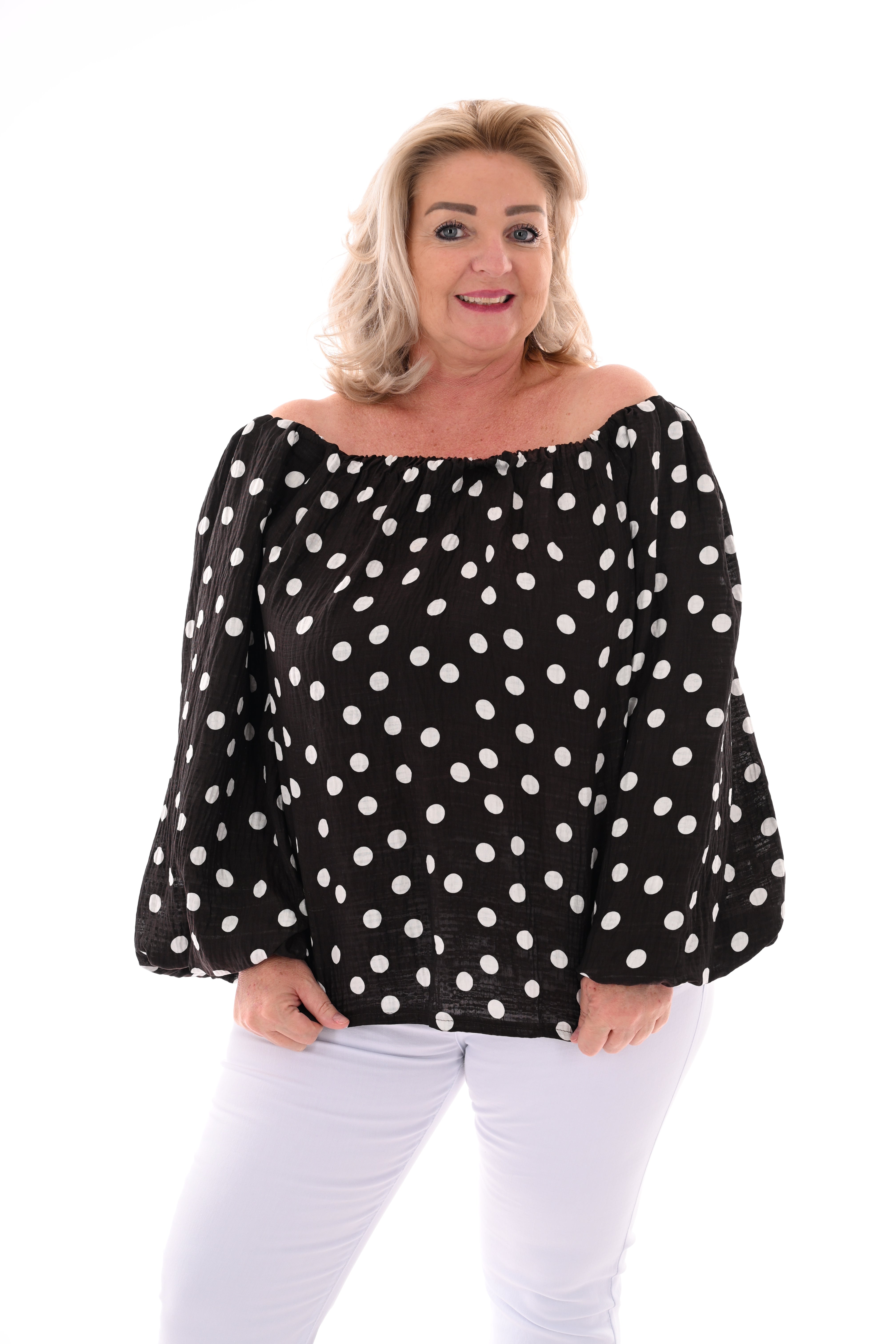 Off-shoulder top dots donkerbruin
