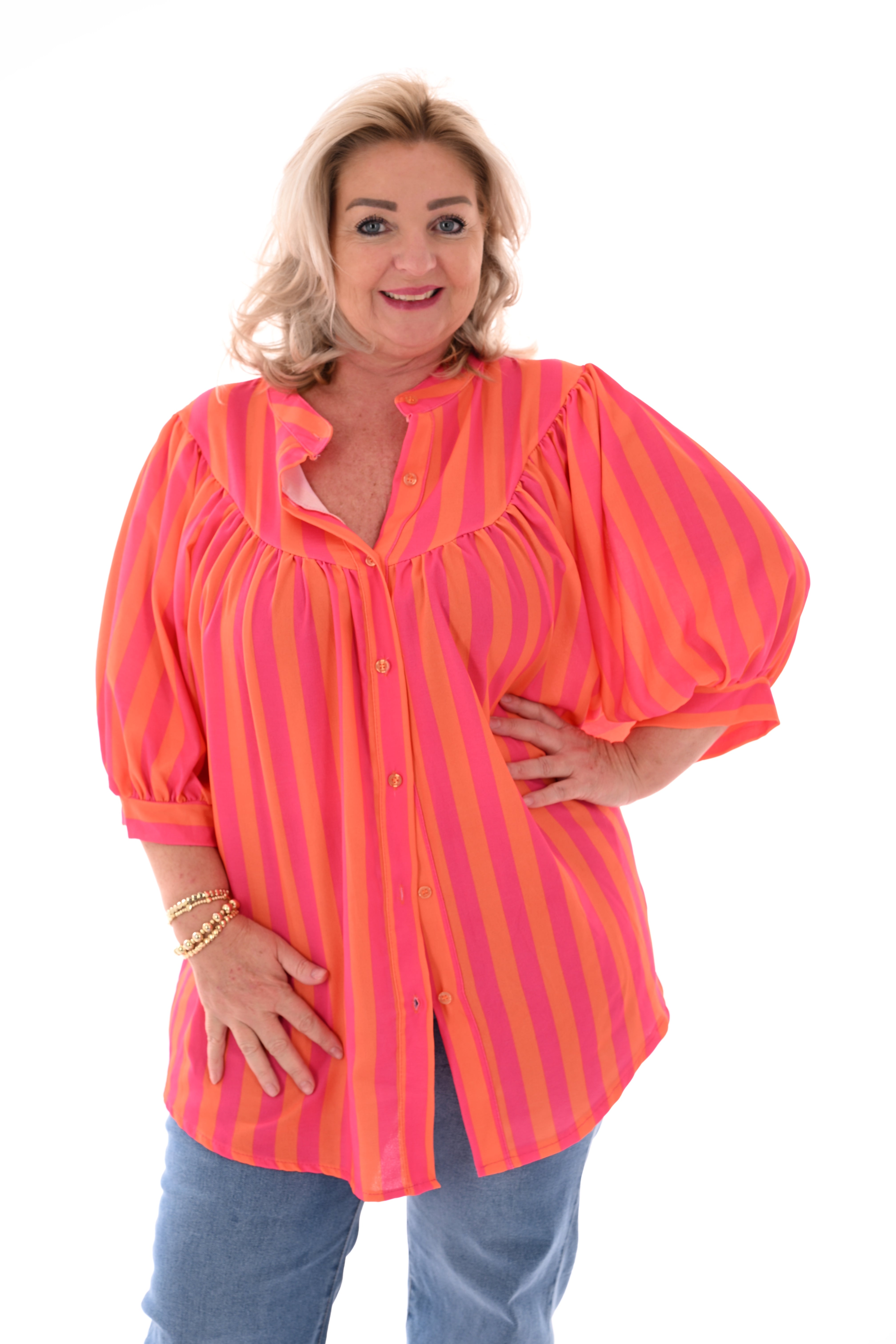 Doorknoop blouse pofmouwen strepen felroze/oranje