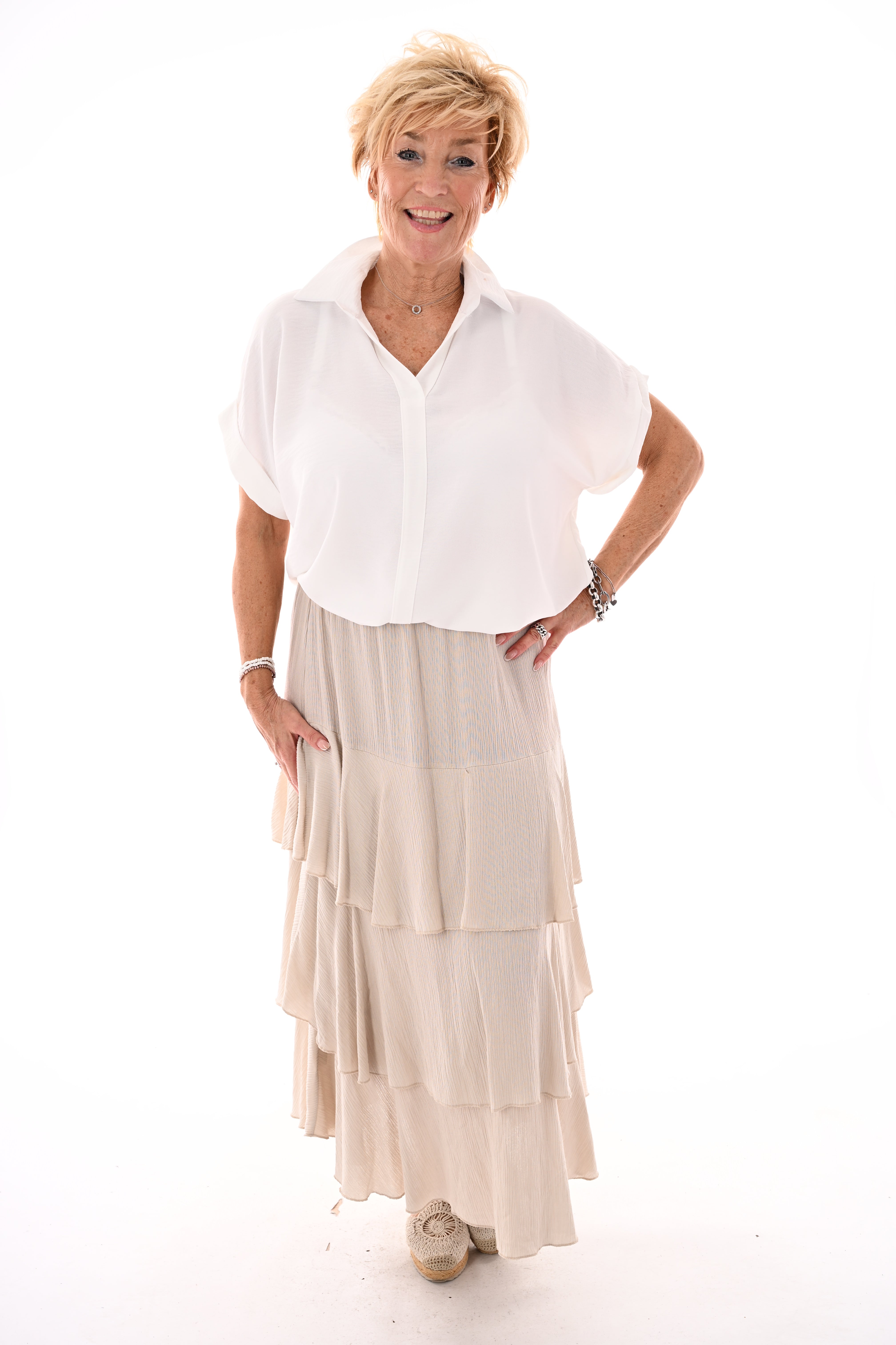 Lange rok met volantlagen beige
