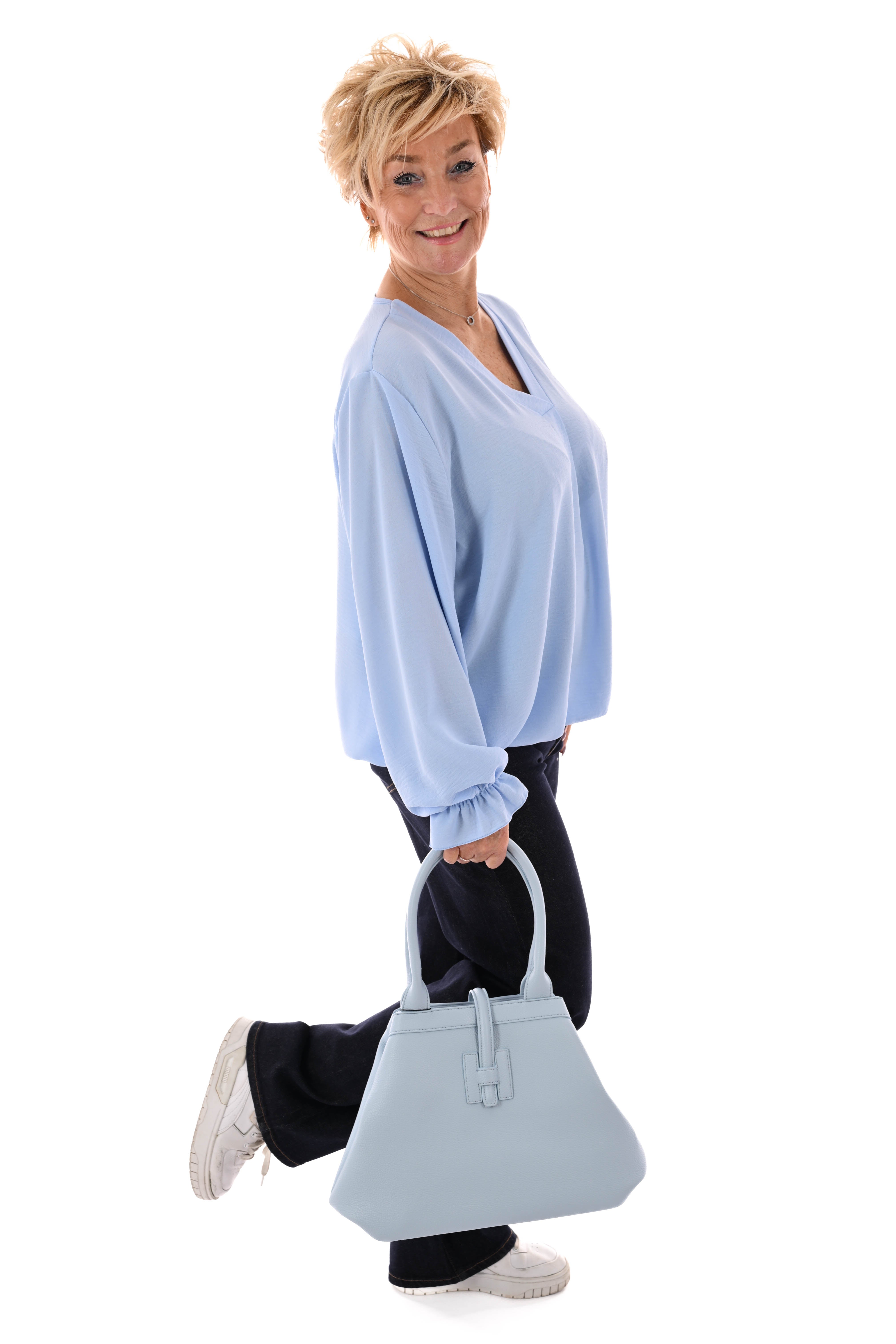 Top trompetmouwen v-hals uni lichtblauw