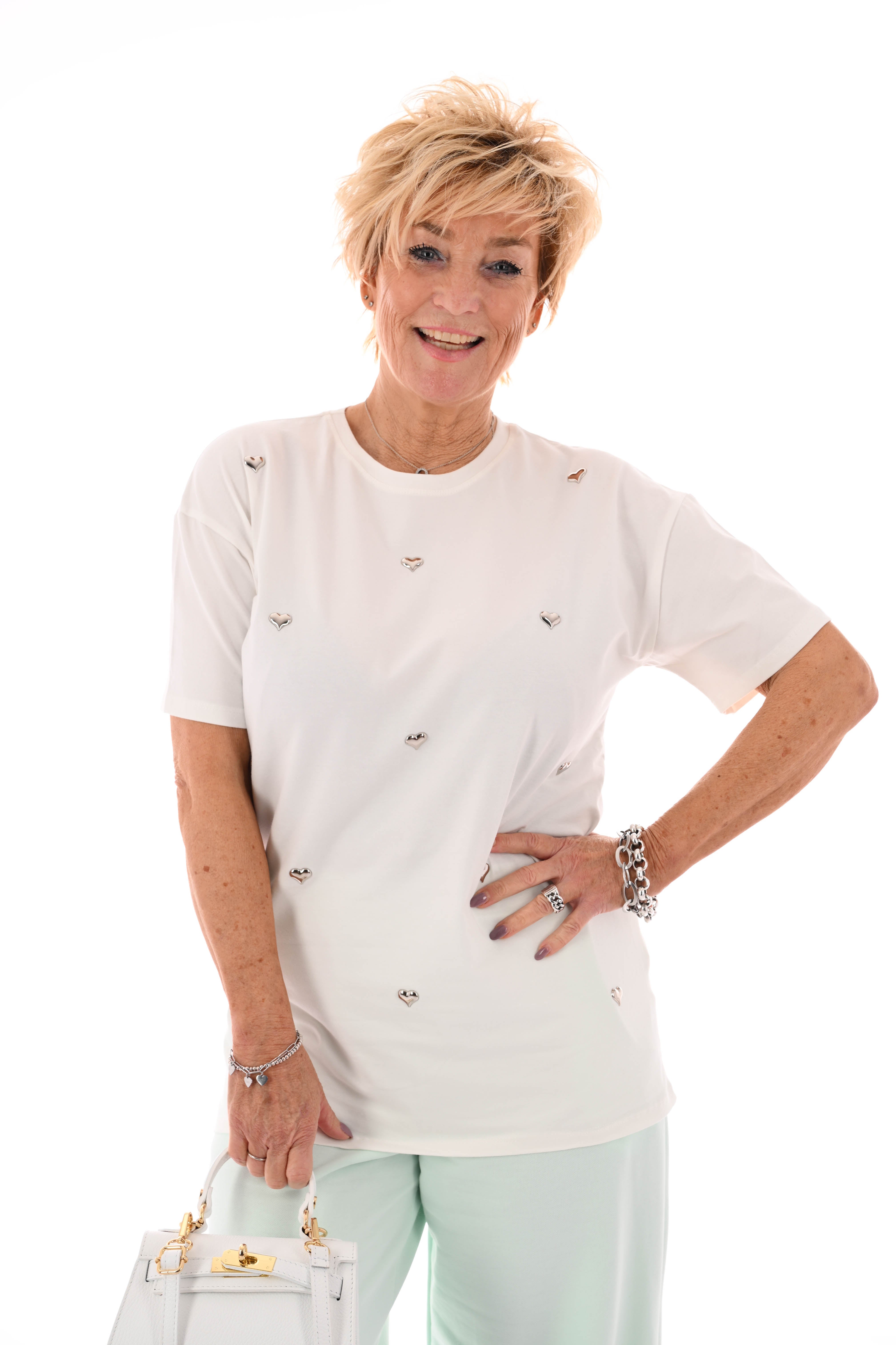 T-shirt zilveren hartjes roomwit