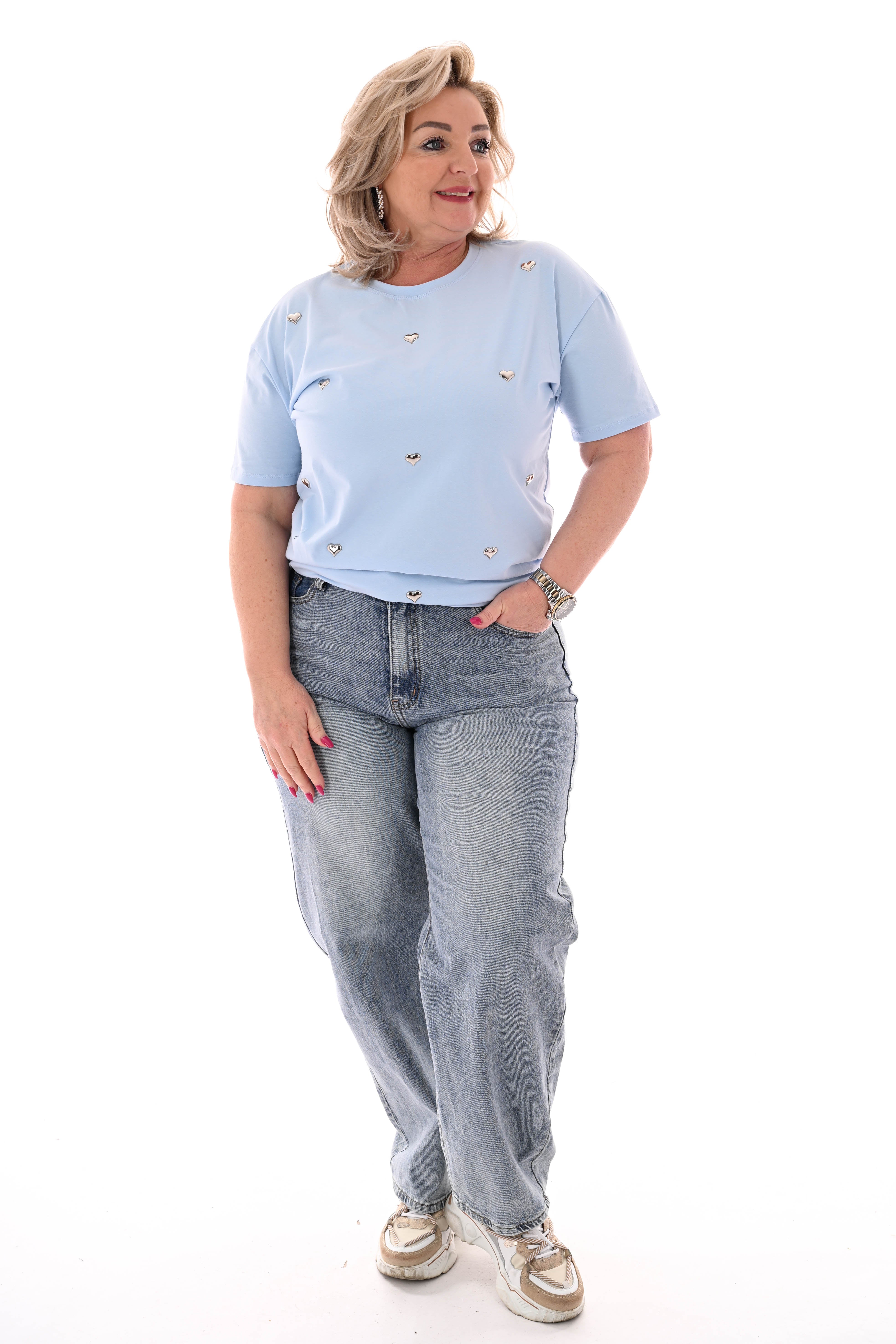 T-shirt zilveren hartjes lichtblauw