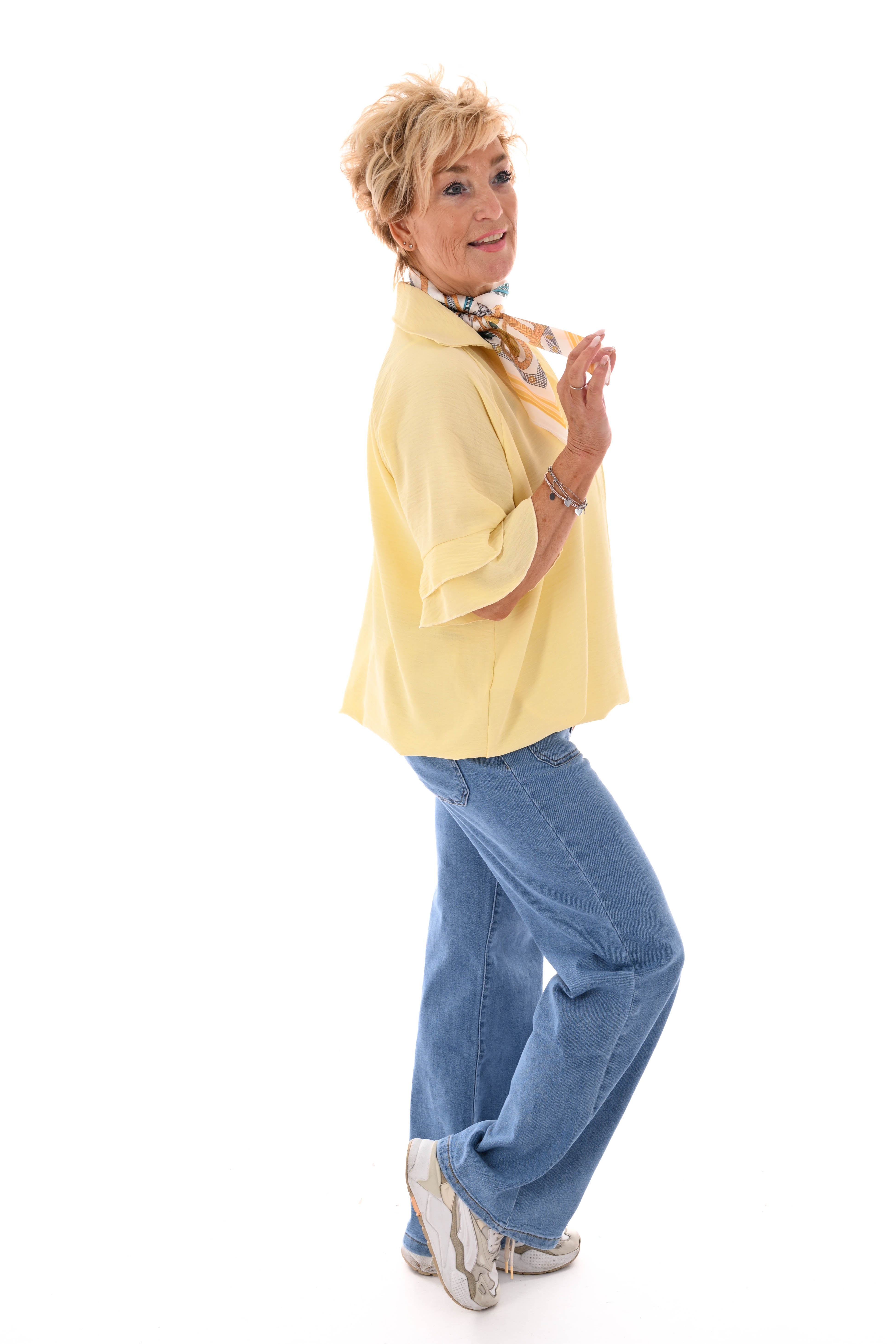 Top v-hals met korte roezelmouwen lichtgeel