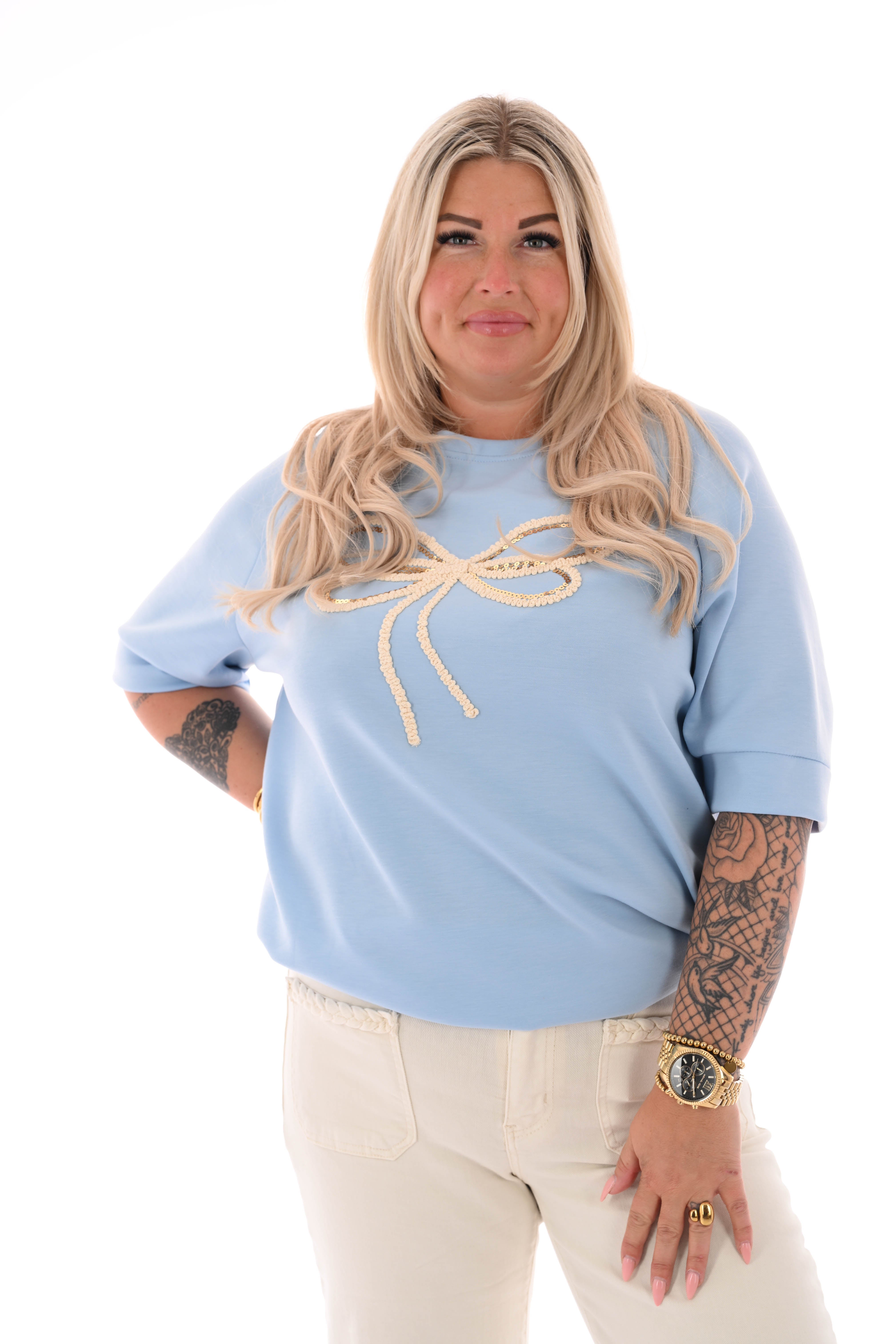 Sweater korte mouwen met strik lichtblauw