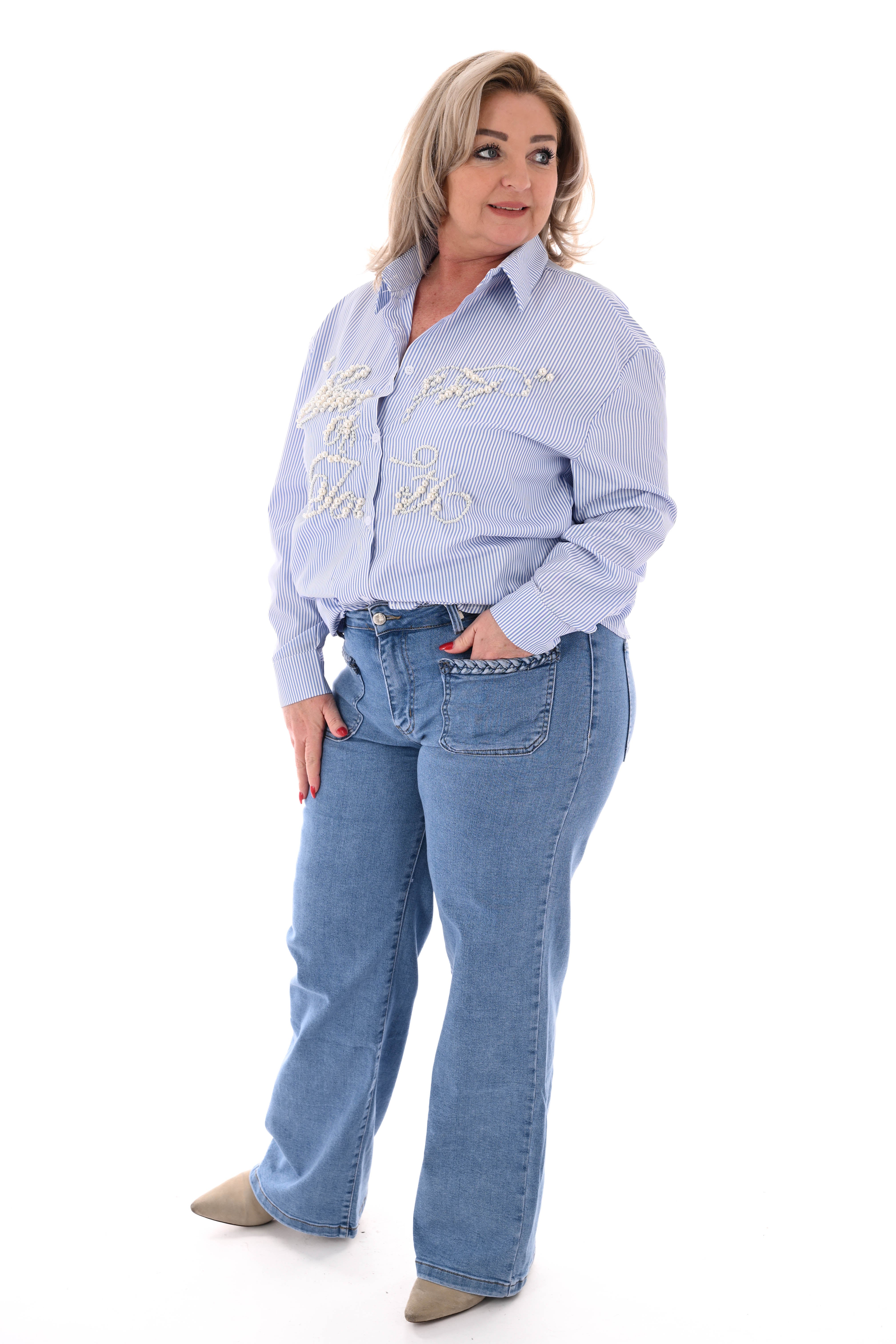 Blouse streepjes en parels lichtblauw