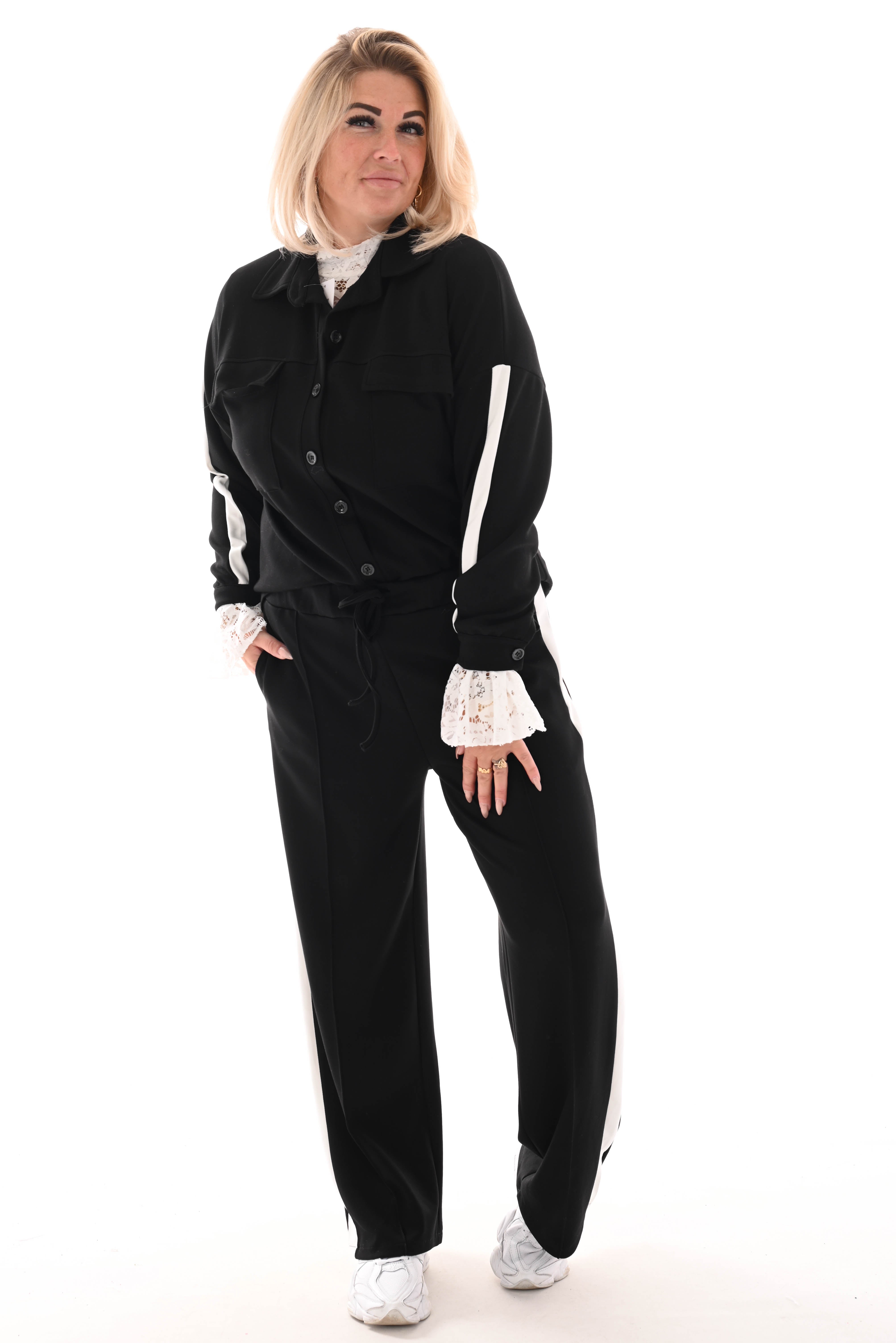 Tweedelig pak blouse met bies zwart