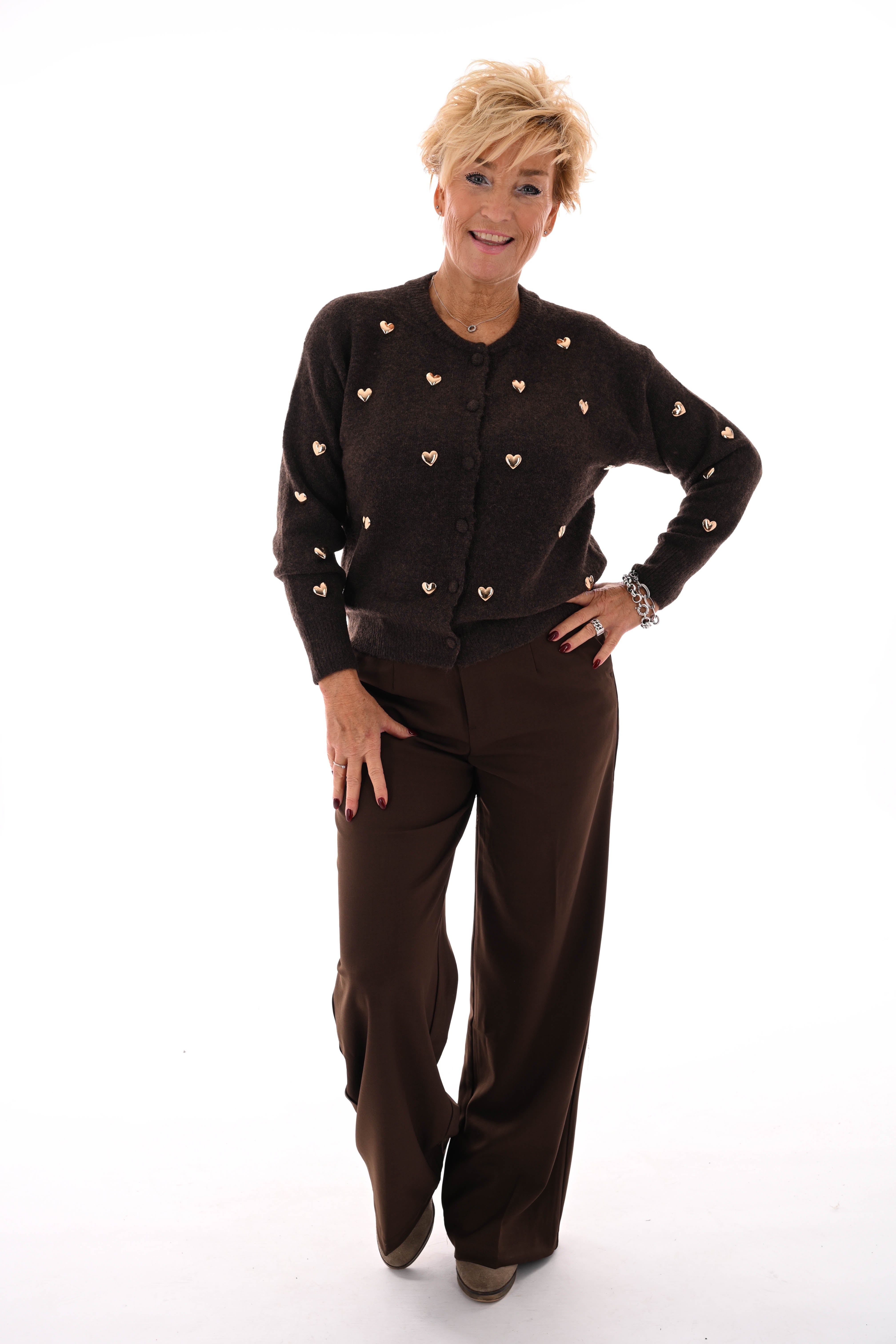 Kort vest hartjes ronde hals donkerbruin