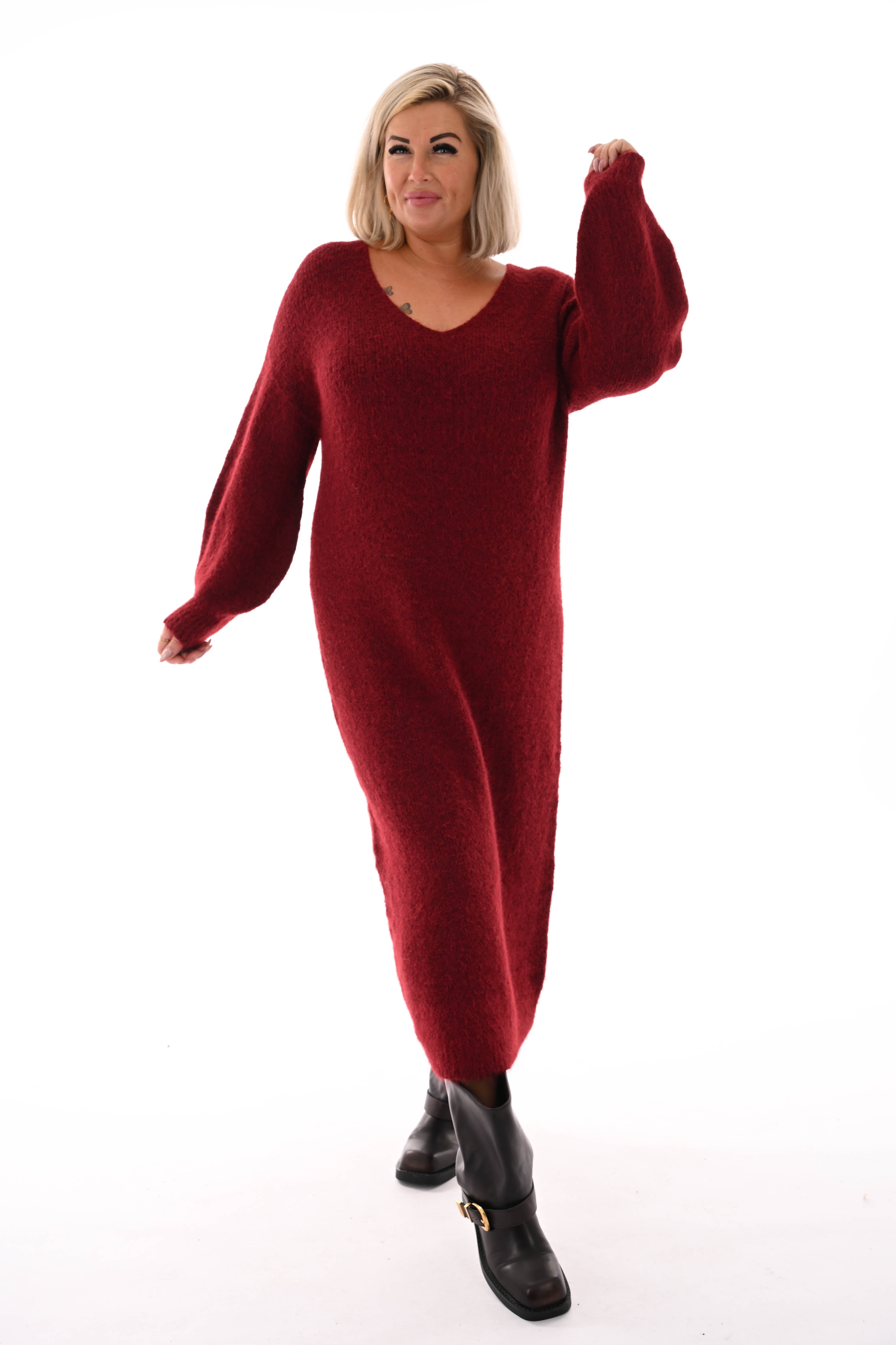 Jurk lang fijn gebreid v-hals bordeaux