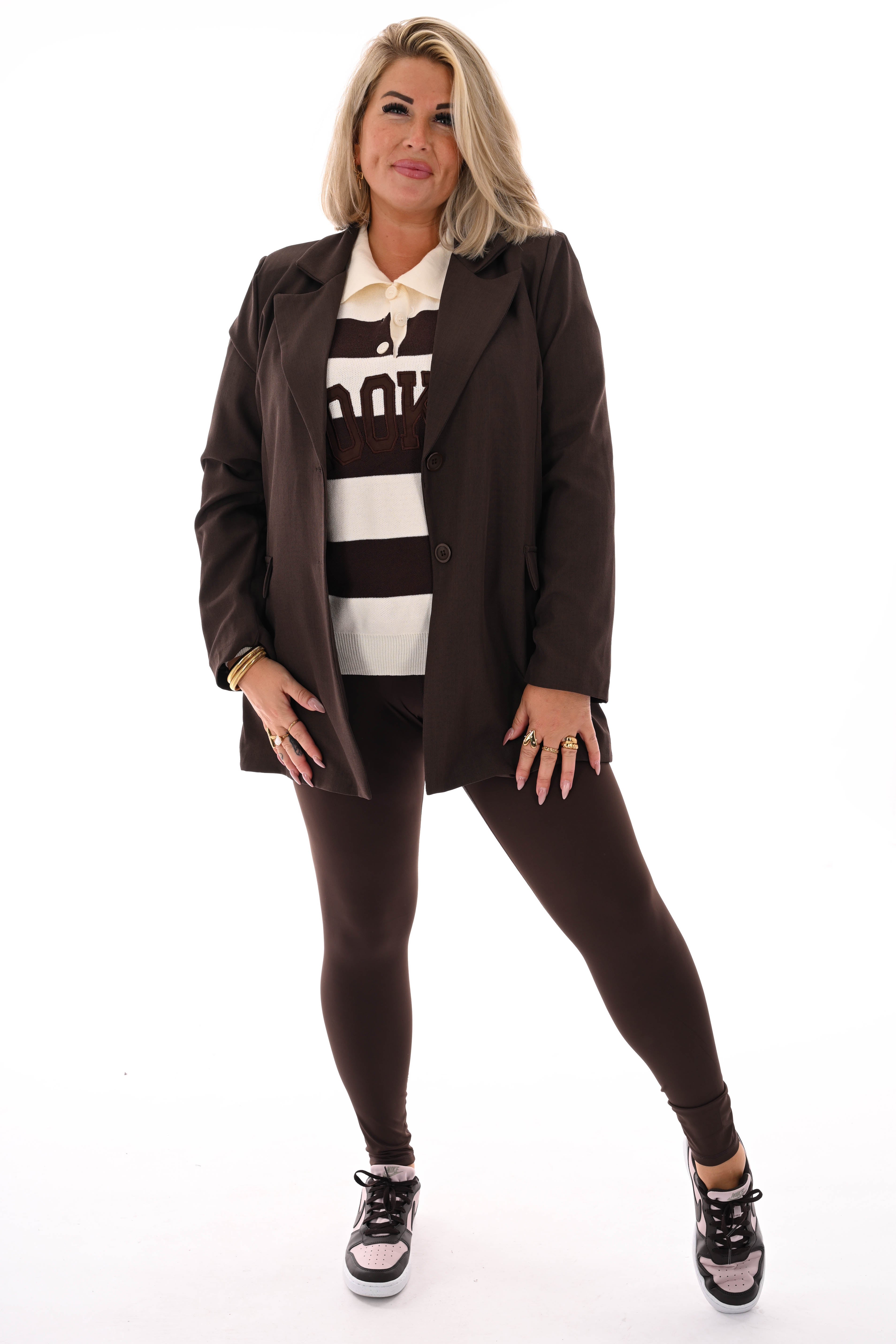 Blazer met knopen donkerbruin